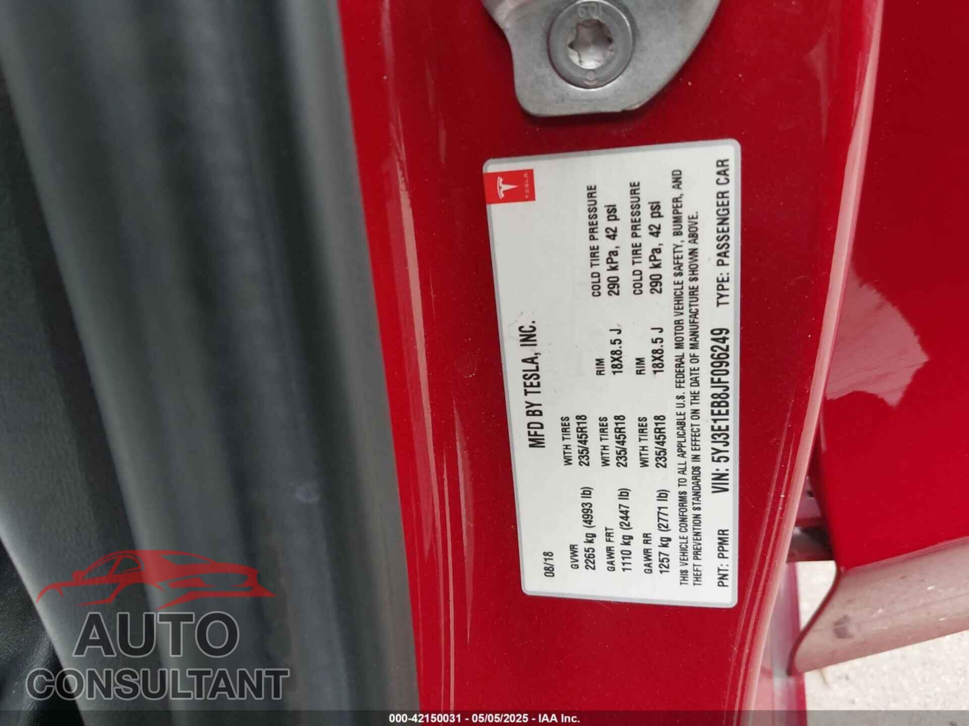 TESLA MODEL 3 2018 - 5YJ3E1EB8JF096249