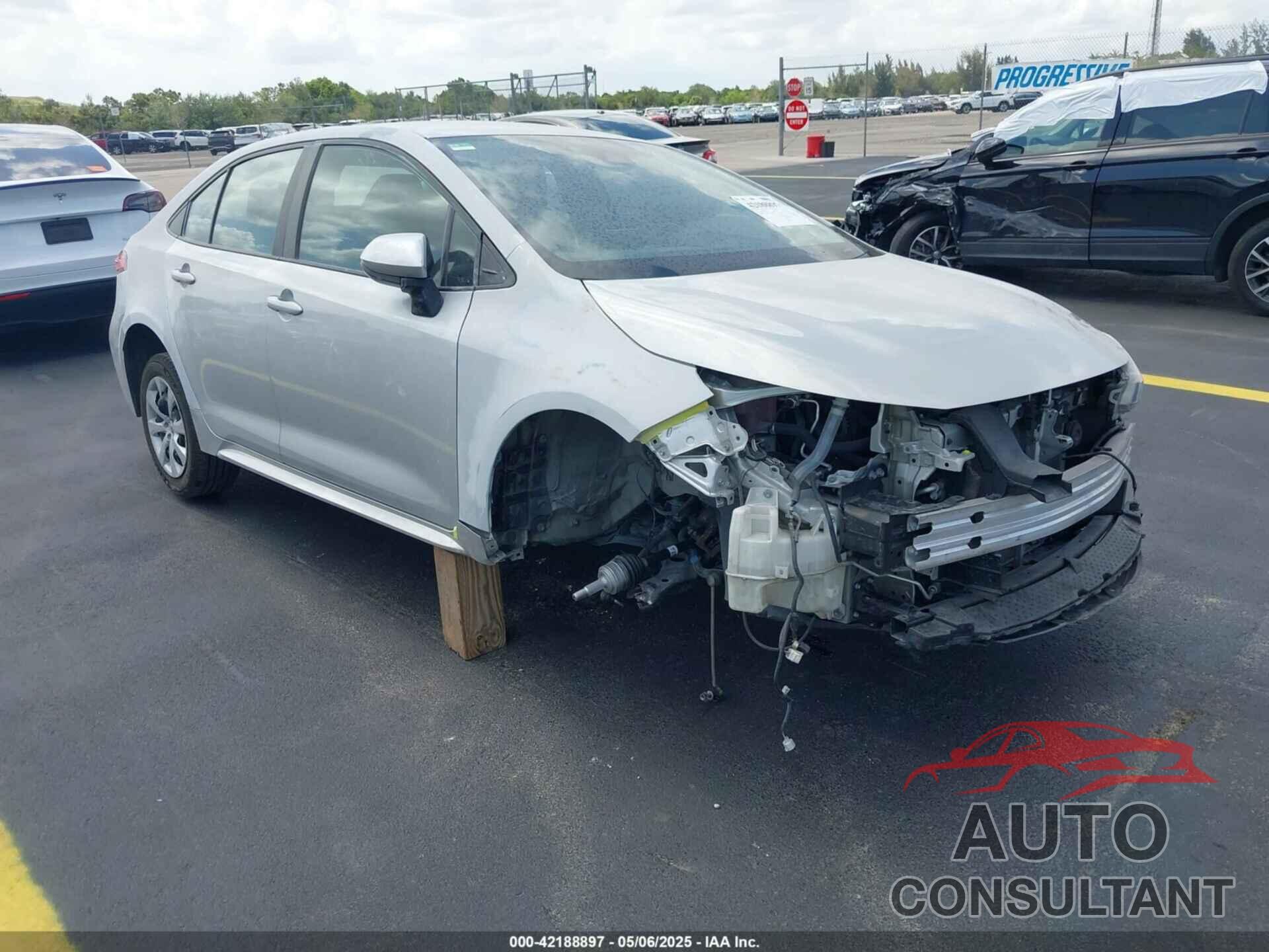 TOYOTA COROLLA 2022 - 5YFEPMAE2NP290497