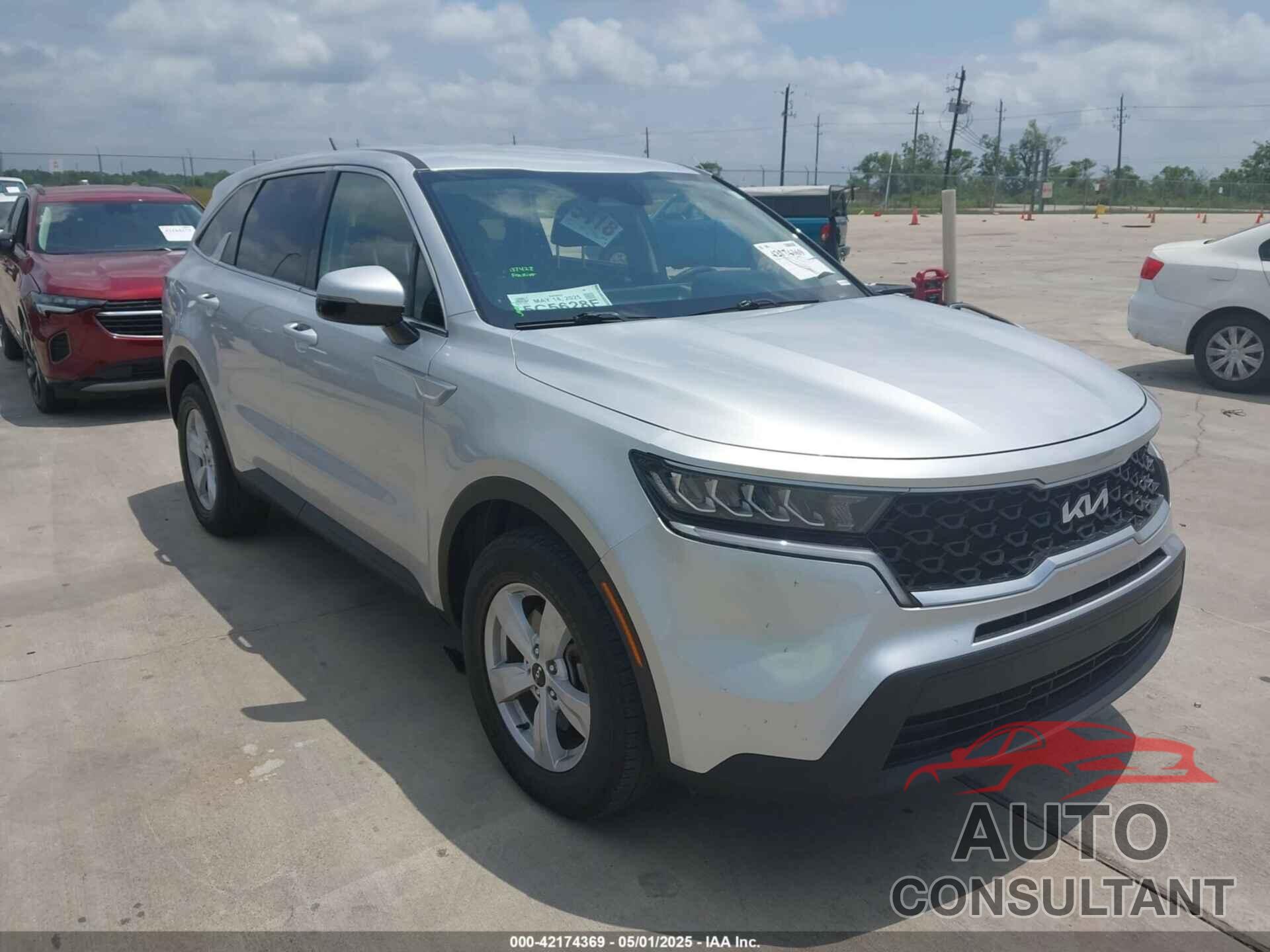 KIA SORENTO 2022 - 5XYRG4LC2NG082668