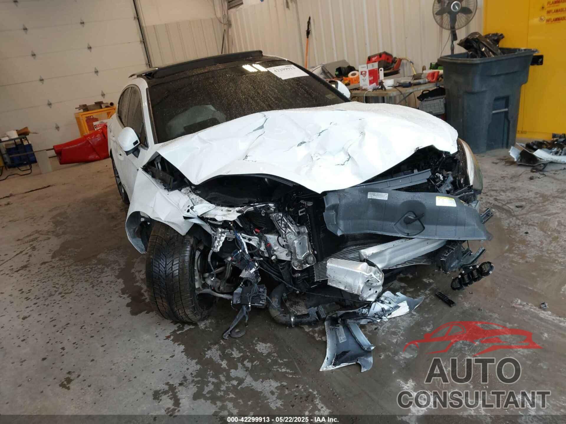 AUDI A5 SPORTBACK 2021 - WAUFACF50MA008317