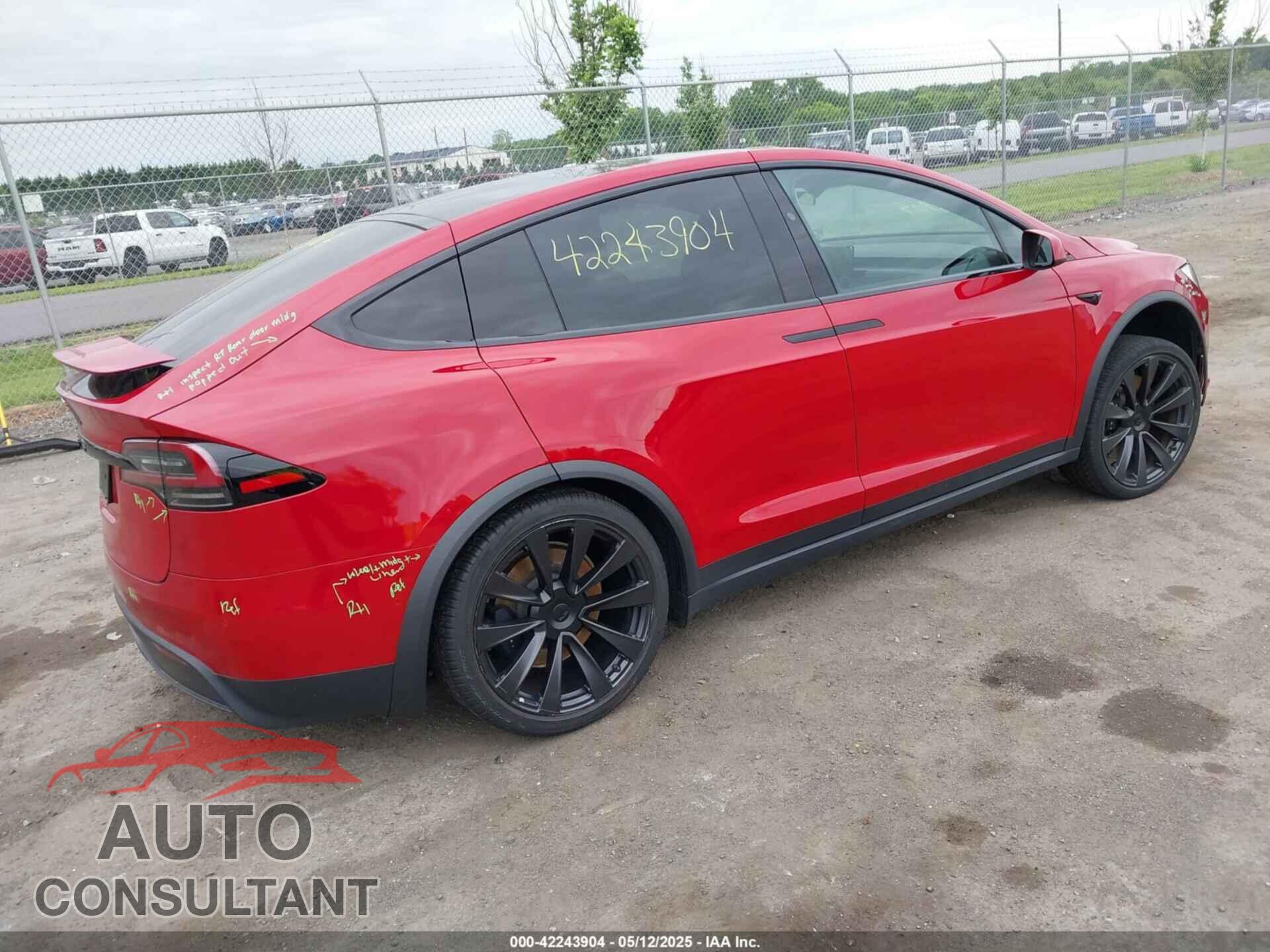TESLA MODEL X 2023 - 7SAXCBE56PF368087