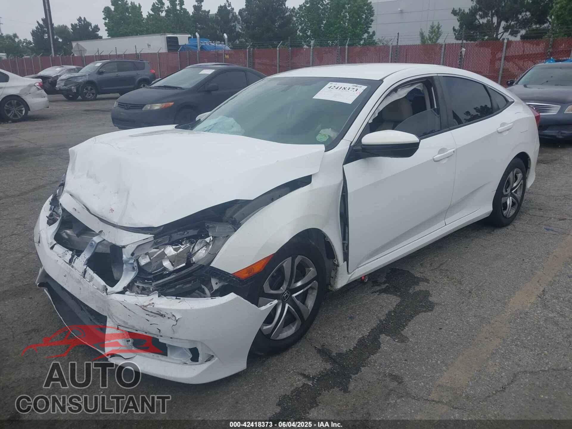 HONDA CIVIC 2018 - 2HGFC2F52JH528878