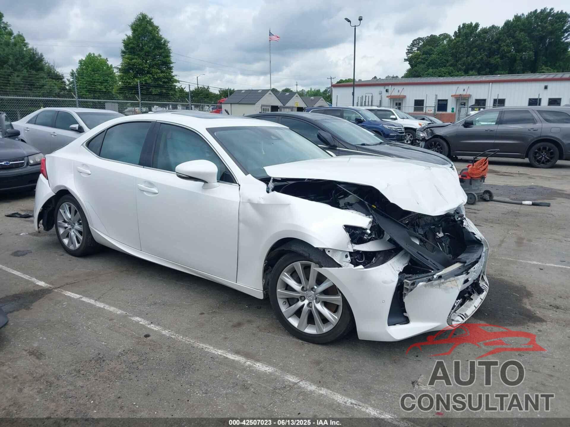 LEXUS IS 200T 2017 - JTHBA1D27H5055310
