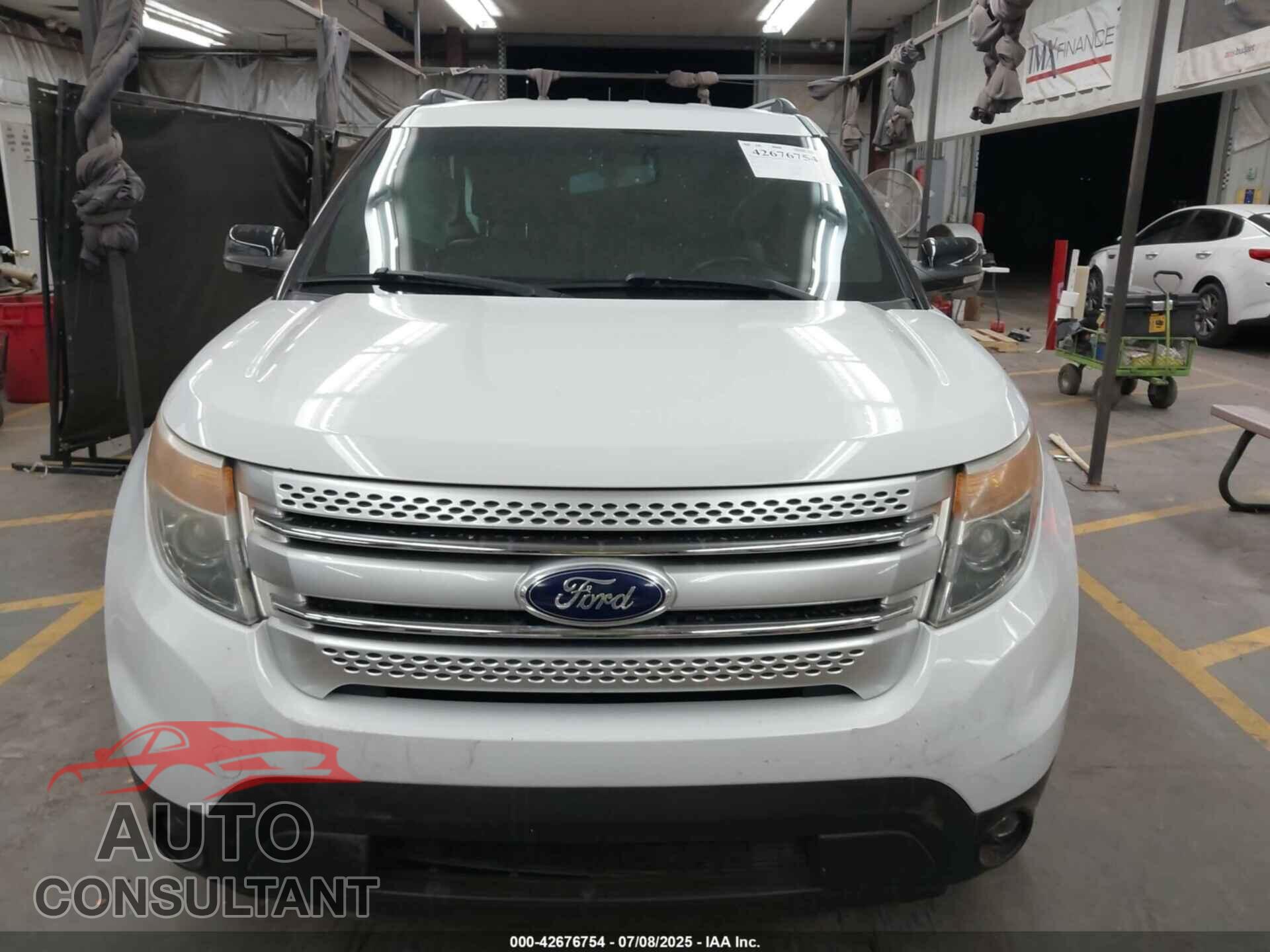 FORD EXPLORER 2013 - 1FM5K7D88DGB59253