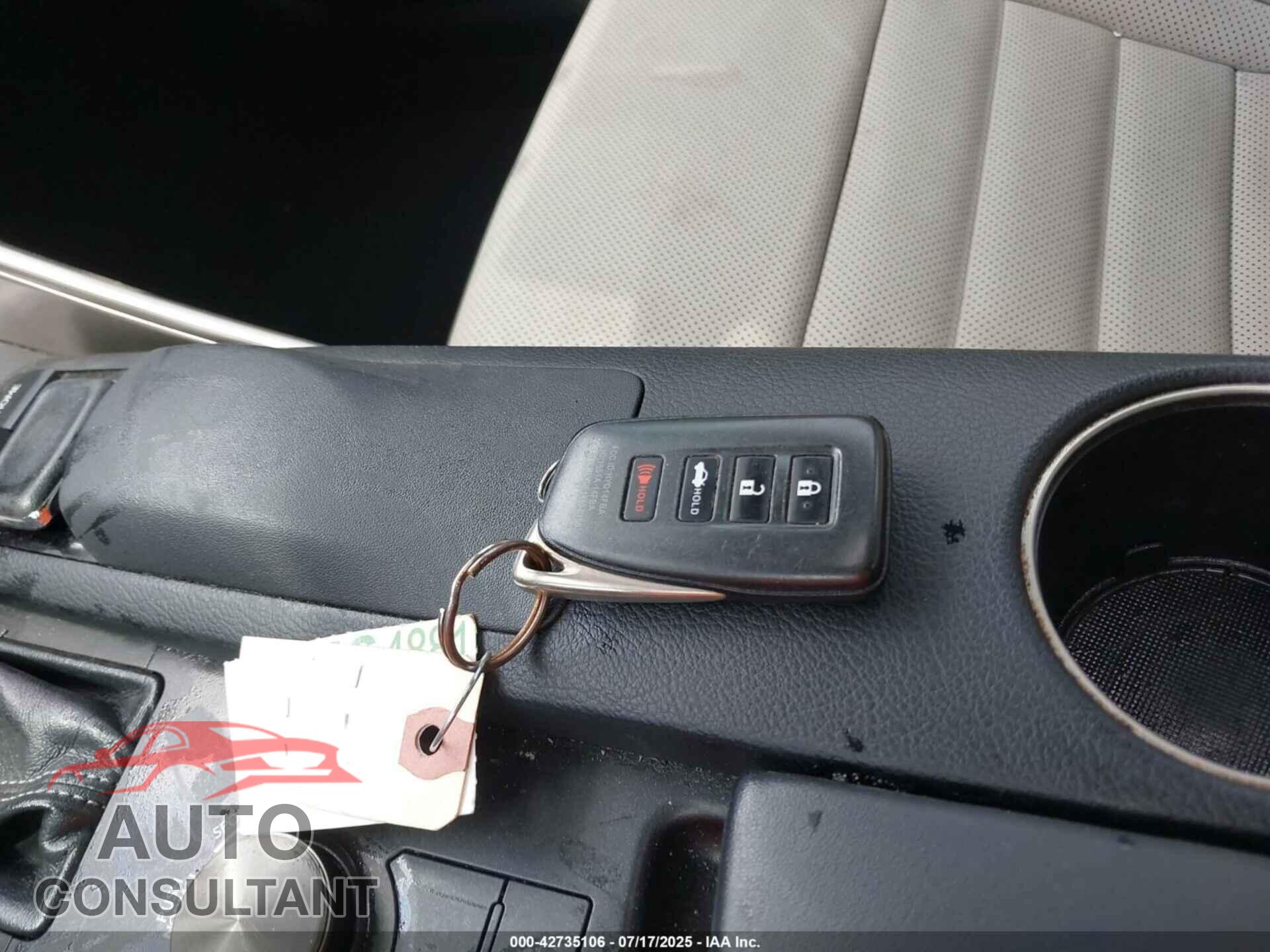 LEXUS IS 300 2016 - JTHCM1D24G5004230