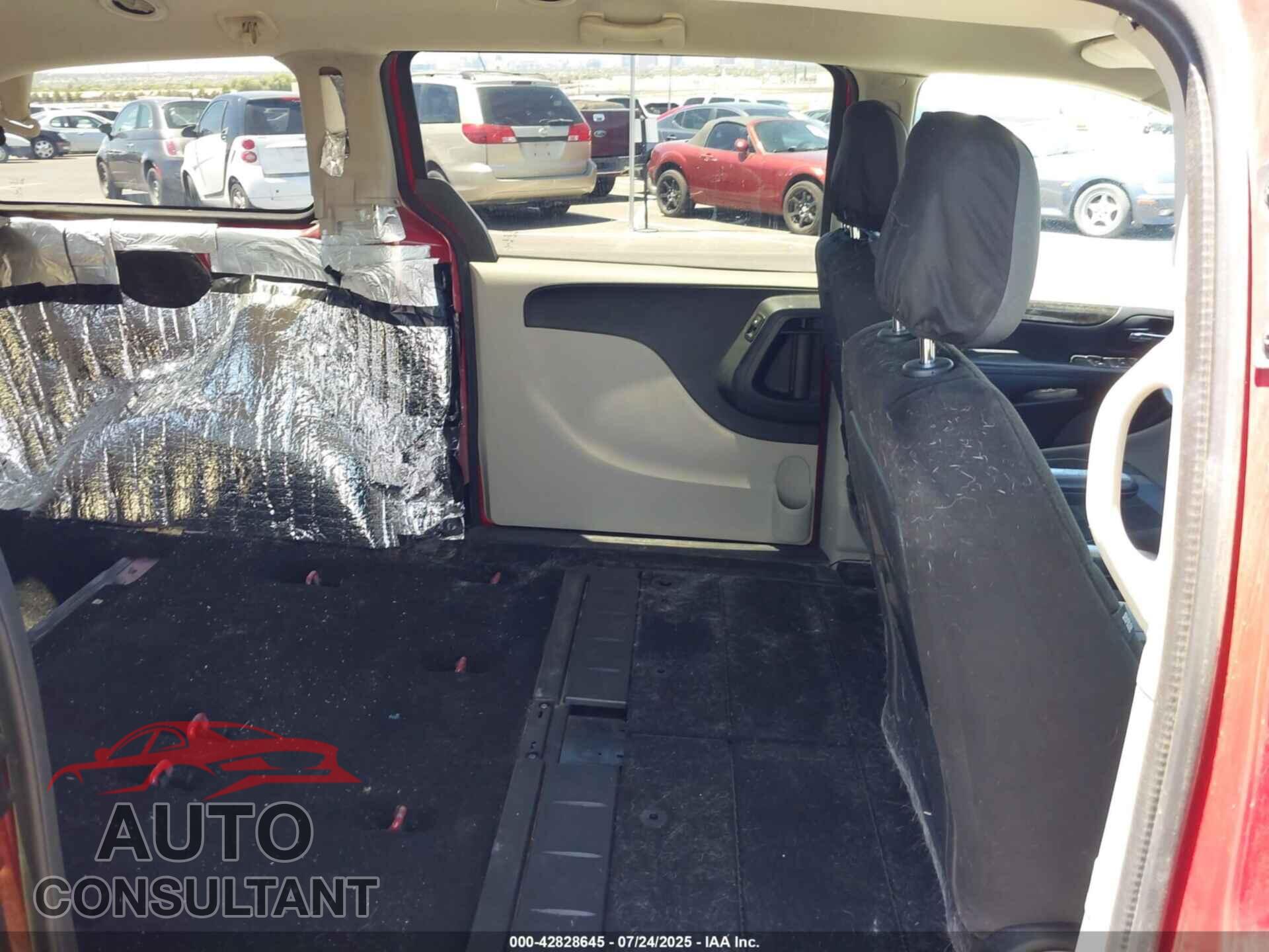 DODGE GRAND CARAVAN 2013 - 2C4RDGCG2DR717623