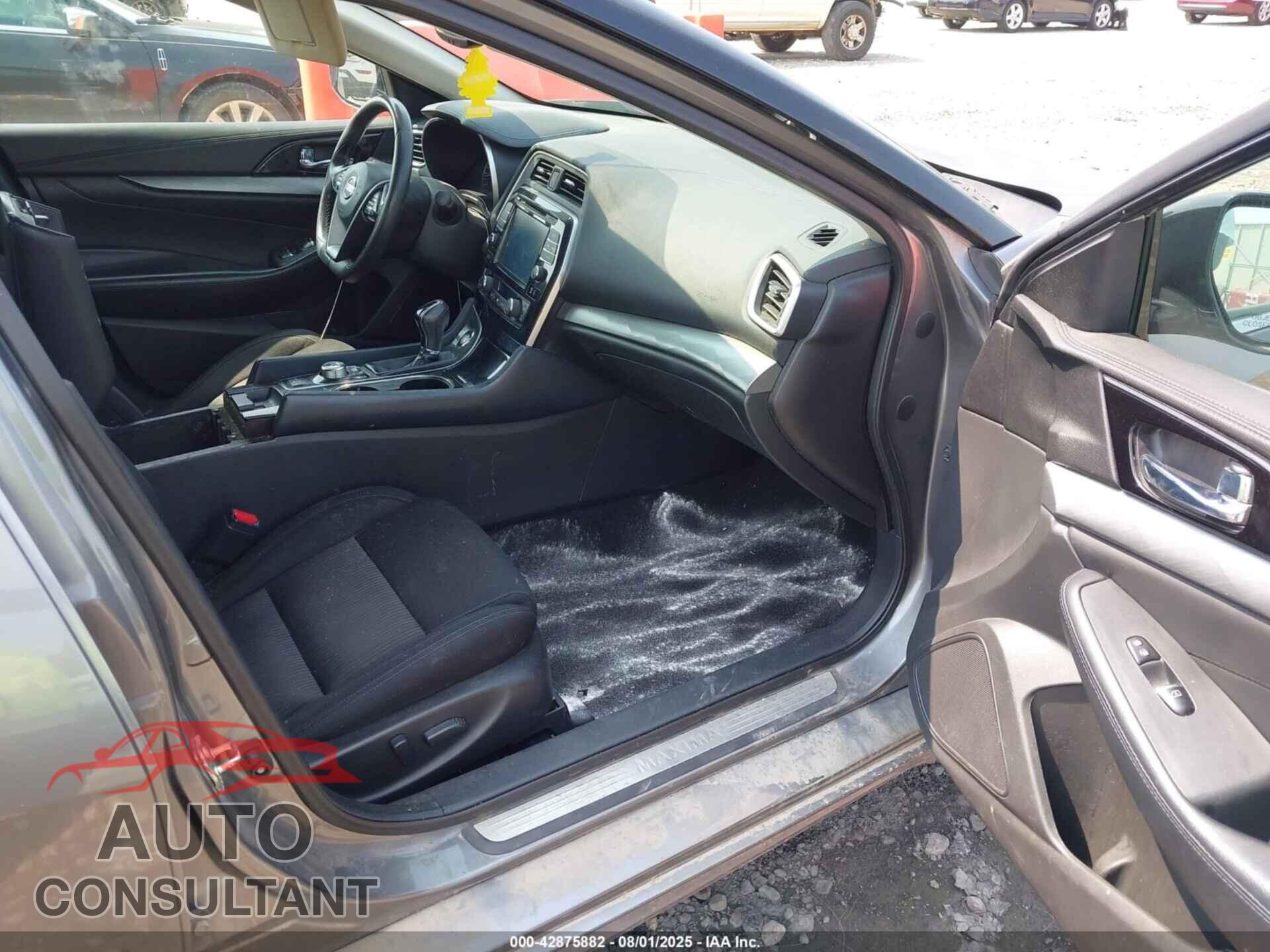 NISSAN MAXIMA 2016 - 1N4AA6AP4GC432377