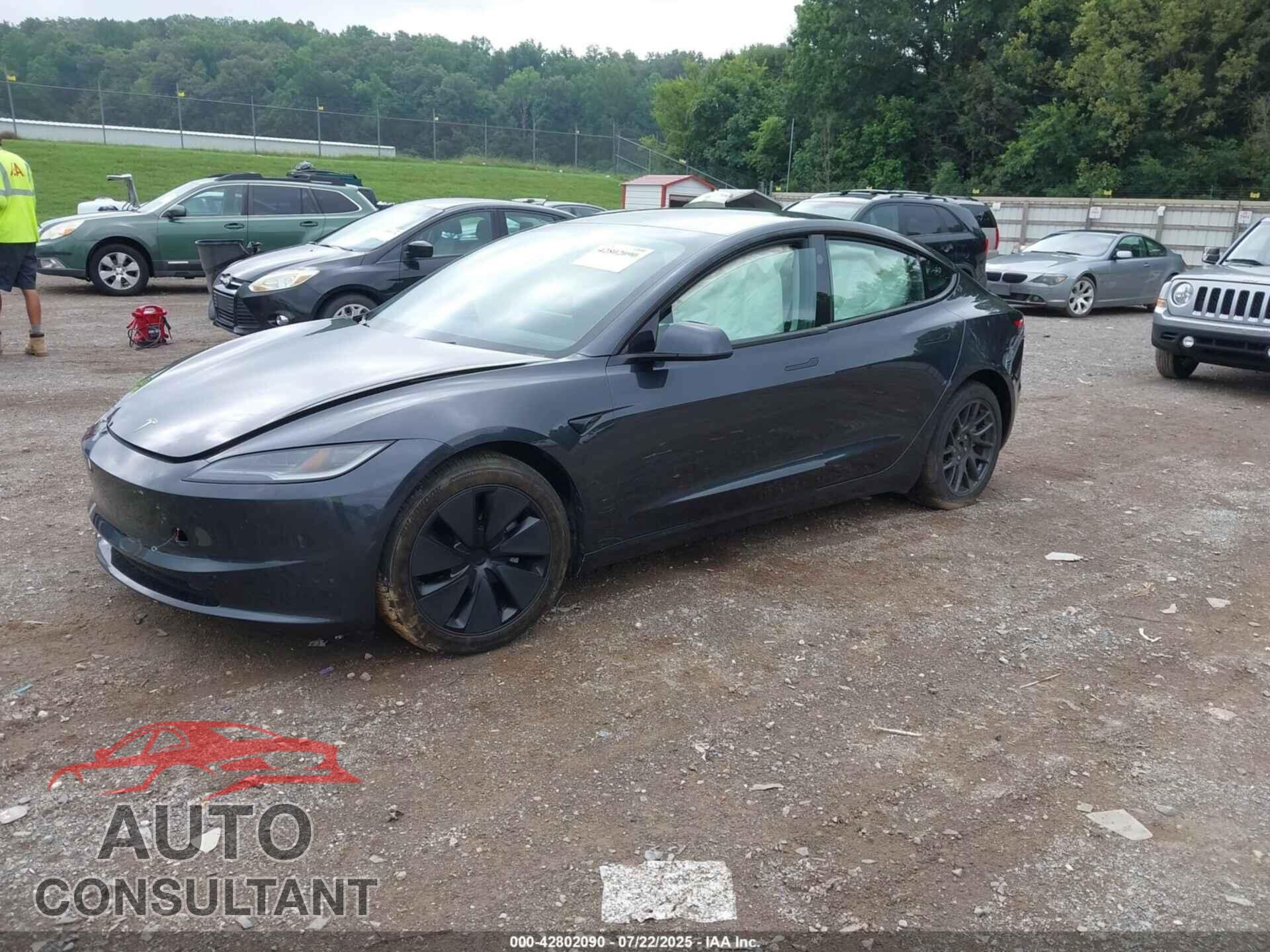 TESLA MODEL 3 2024 - 5YJ3E1EB6RF722182