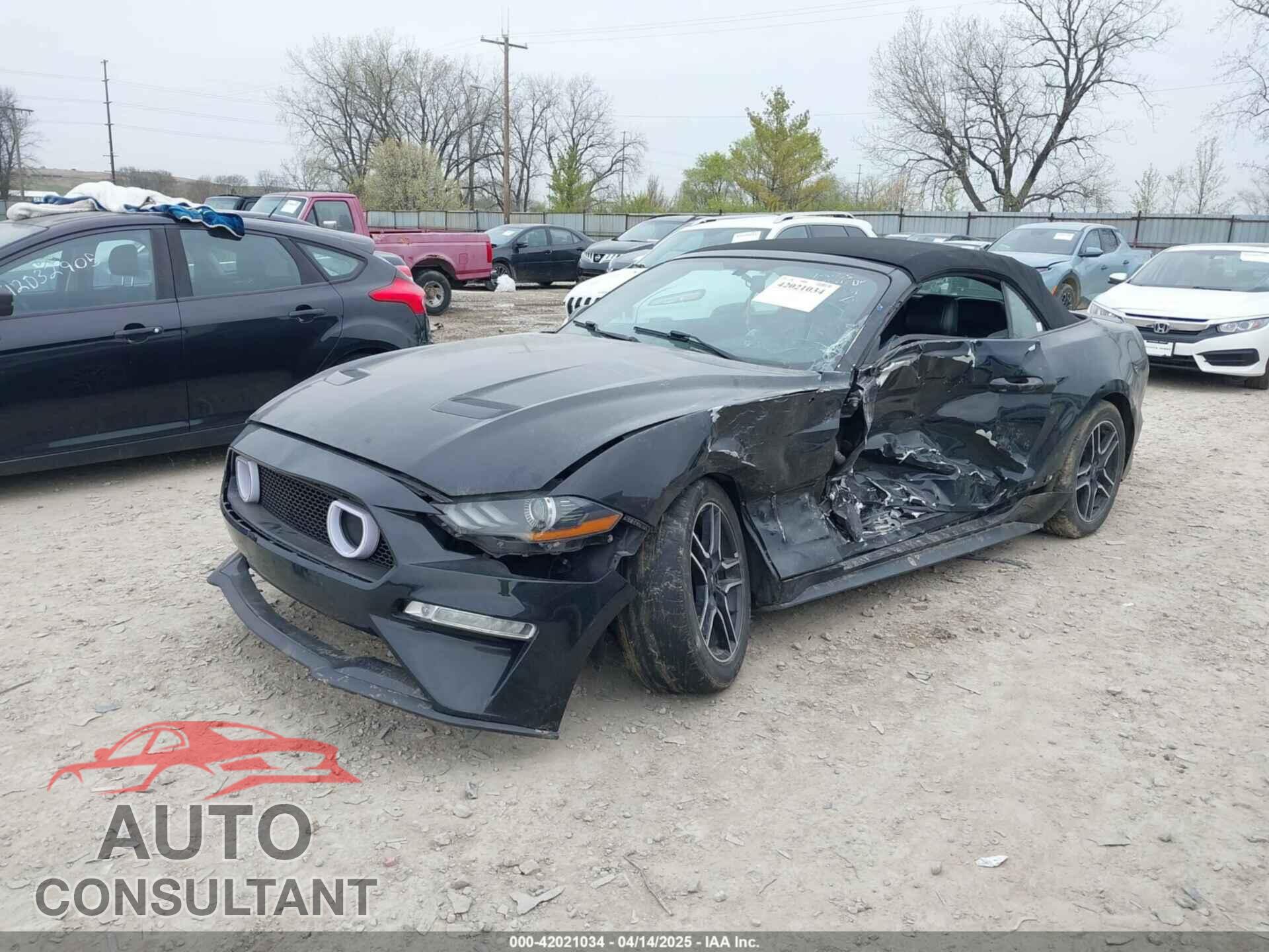 FORD MUSTANG 2018 - 1FATP8UH5J5111239