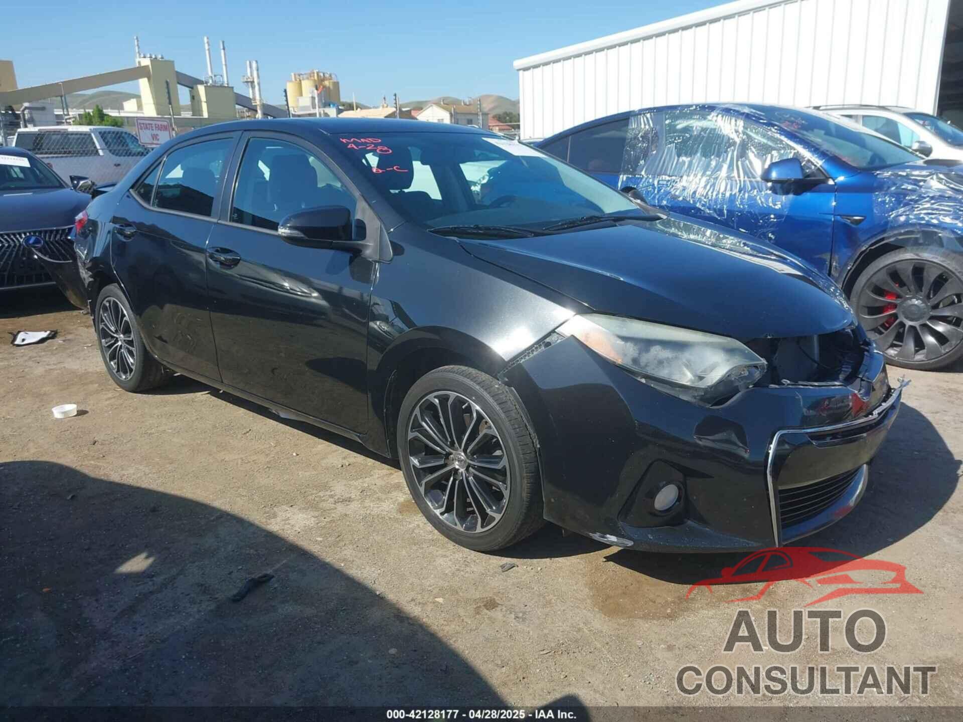 TOYOTA COROLLA 2015 - 5YFBURHE9FP251115