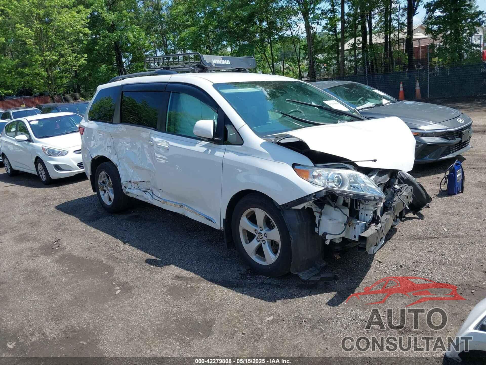 TOYOTA SIENNA 2020 - 5TDKZ3DCXLS059272