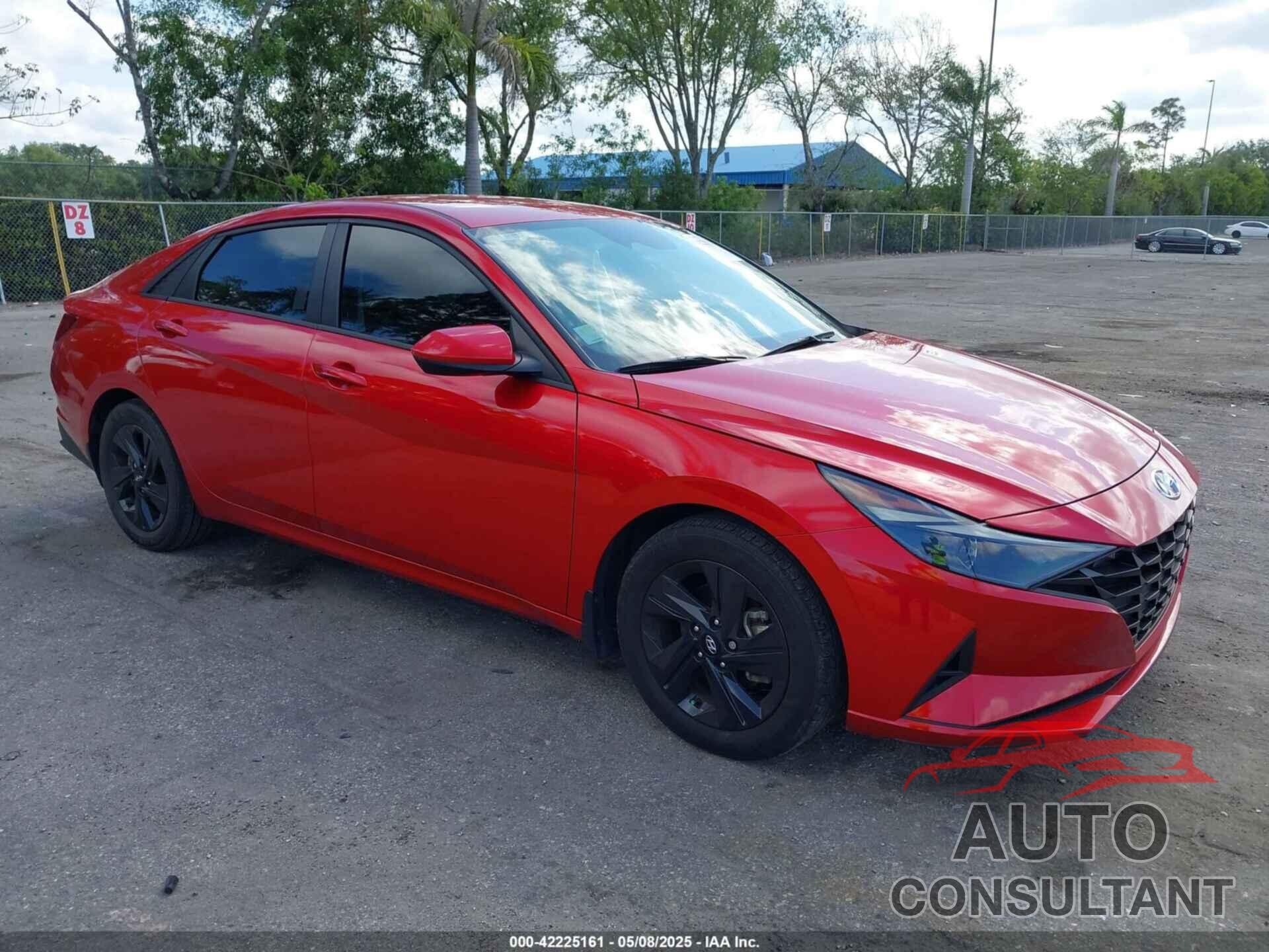 HYUNDAI ELANTRA 2023 - 5NPLM4AG0PH094401