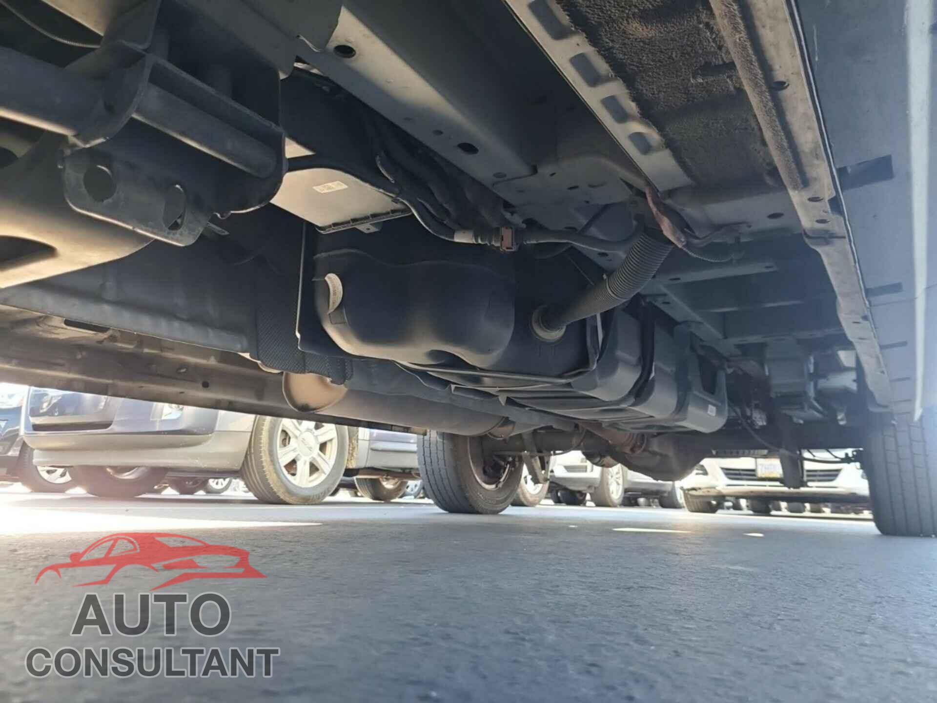 FORD TRANSIT 2019 - 1FTYR1YGXKKB48275