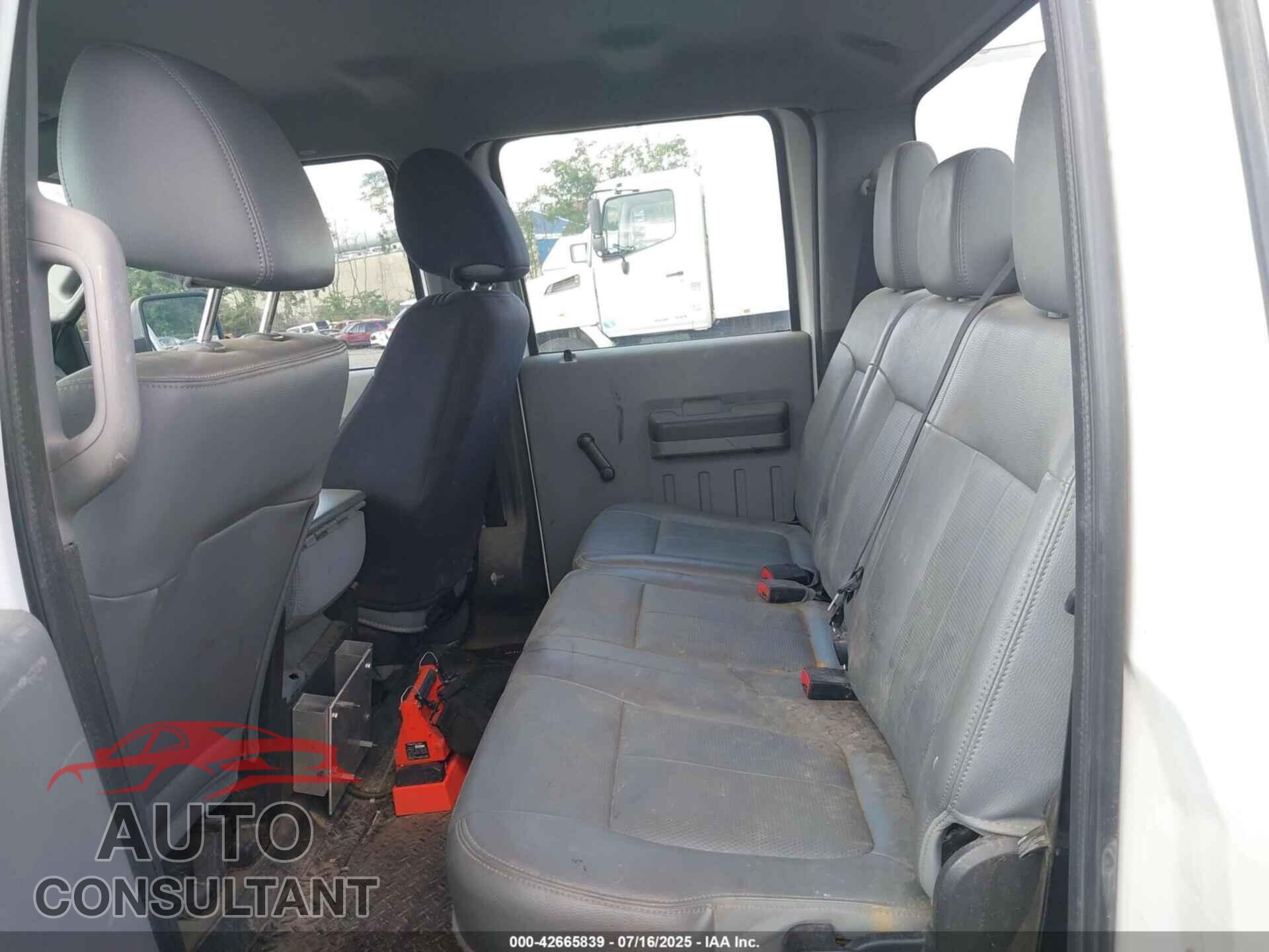 FORD F-350 2012 - 1FT8W3BTXCEC23678