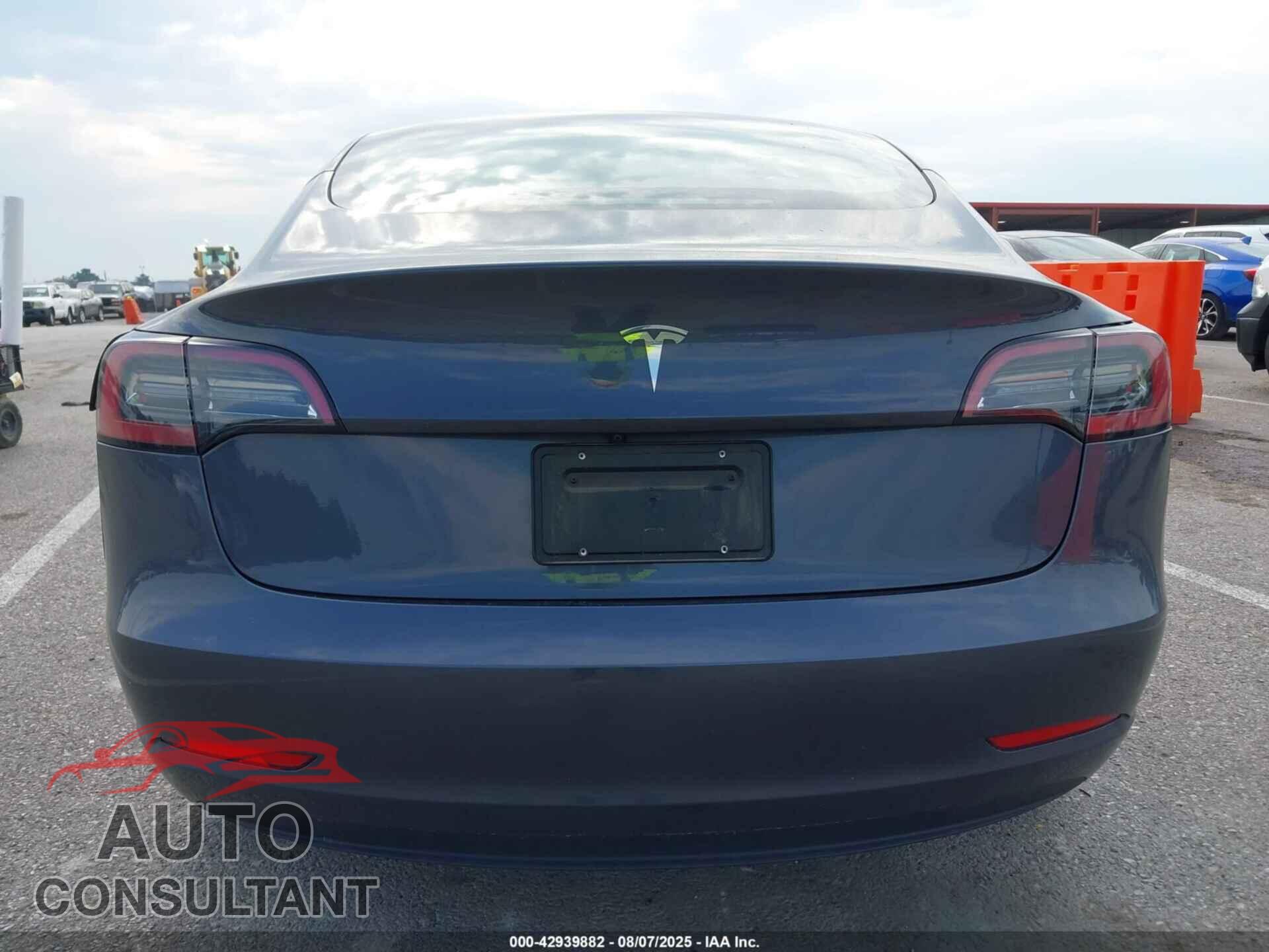 TESLA MODEL 3 2023 - 5YJ3E1EA6PF671934