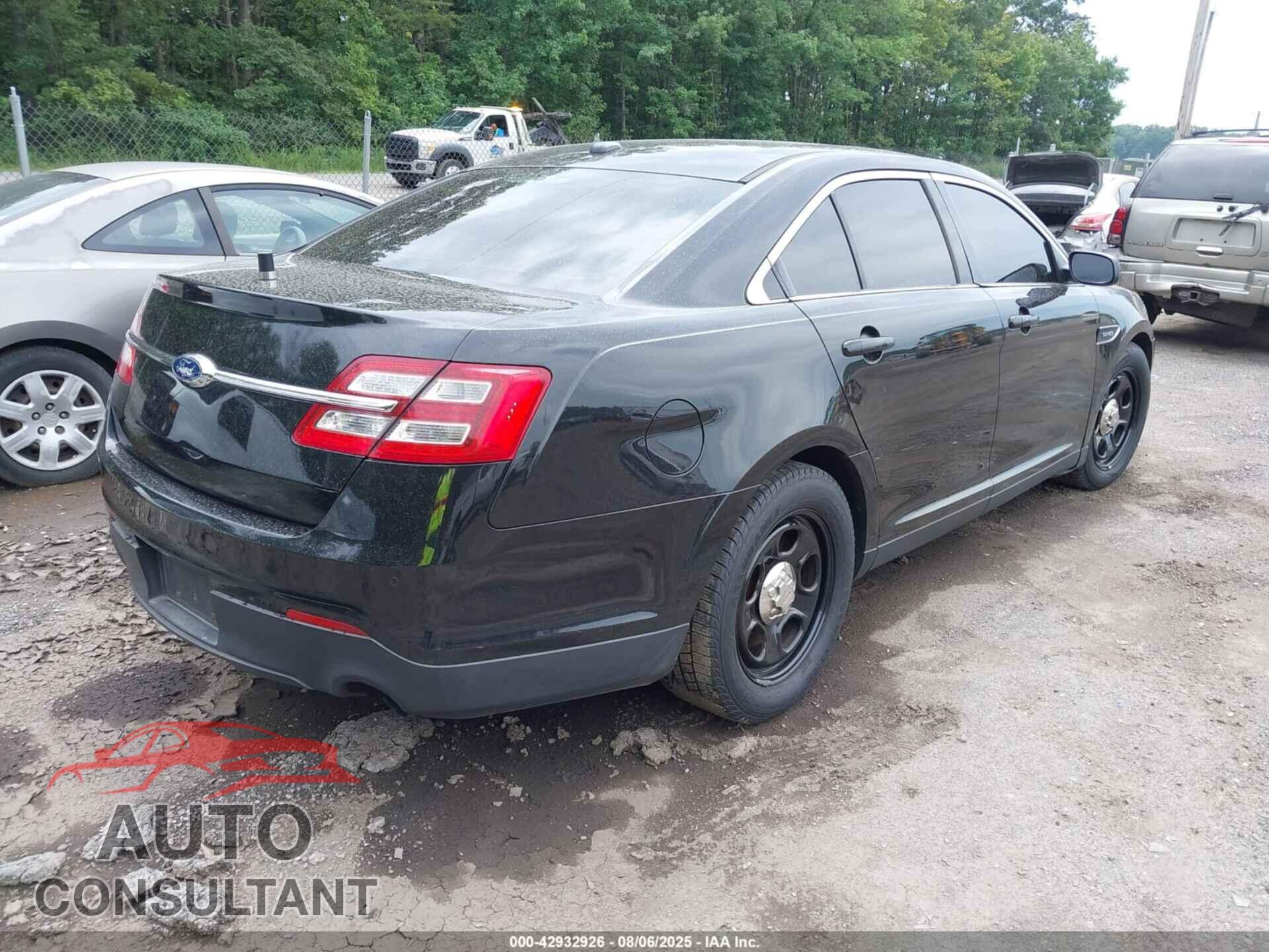 FORD TAURUS 2013 - 1FAHP2KT2DG233690