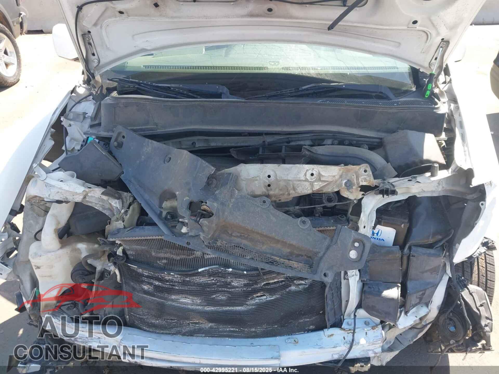 HONDA PILOT 2013 - 5FNYF3H51DB001295