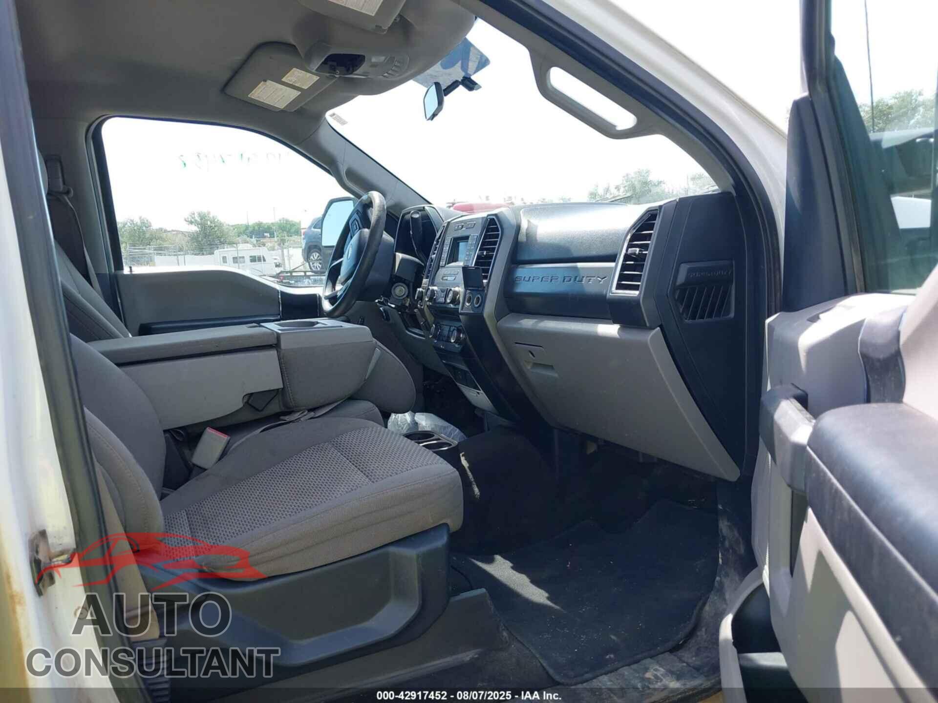 FORD F-250 2017 - 1FT7W2BT5HED59312