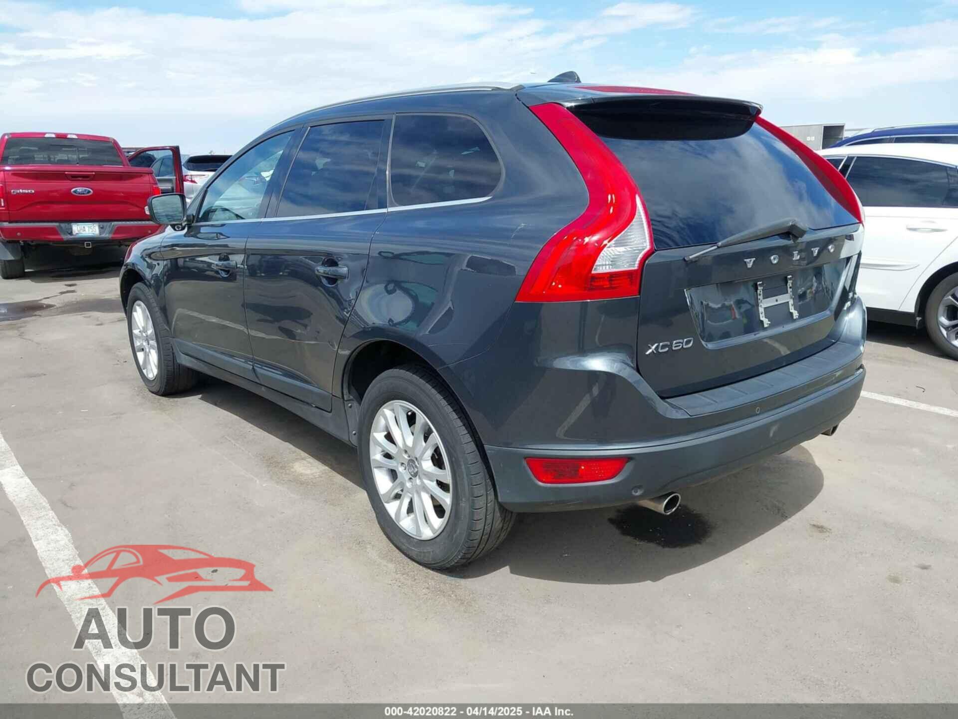 VOLVO XC60 2010 - YV4992DZ8A2120326
