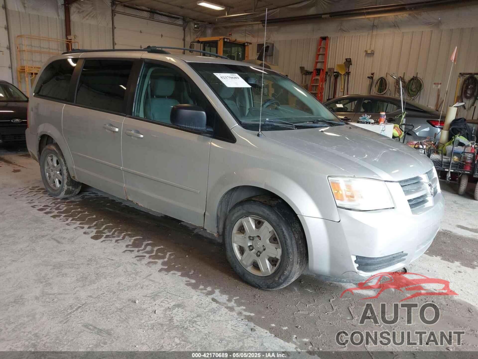 DODGE GRAND CARAVAN 2010 - 2D4RN4DE8AR173359
