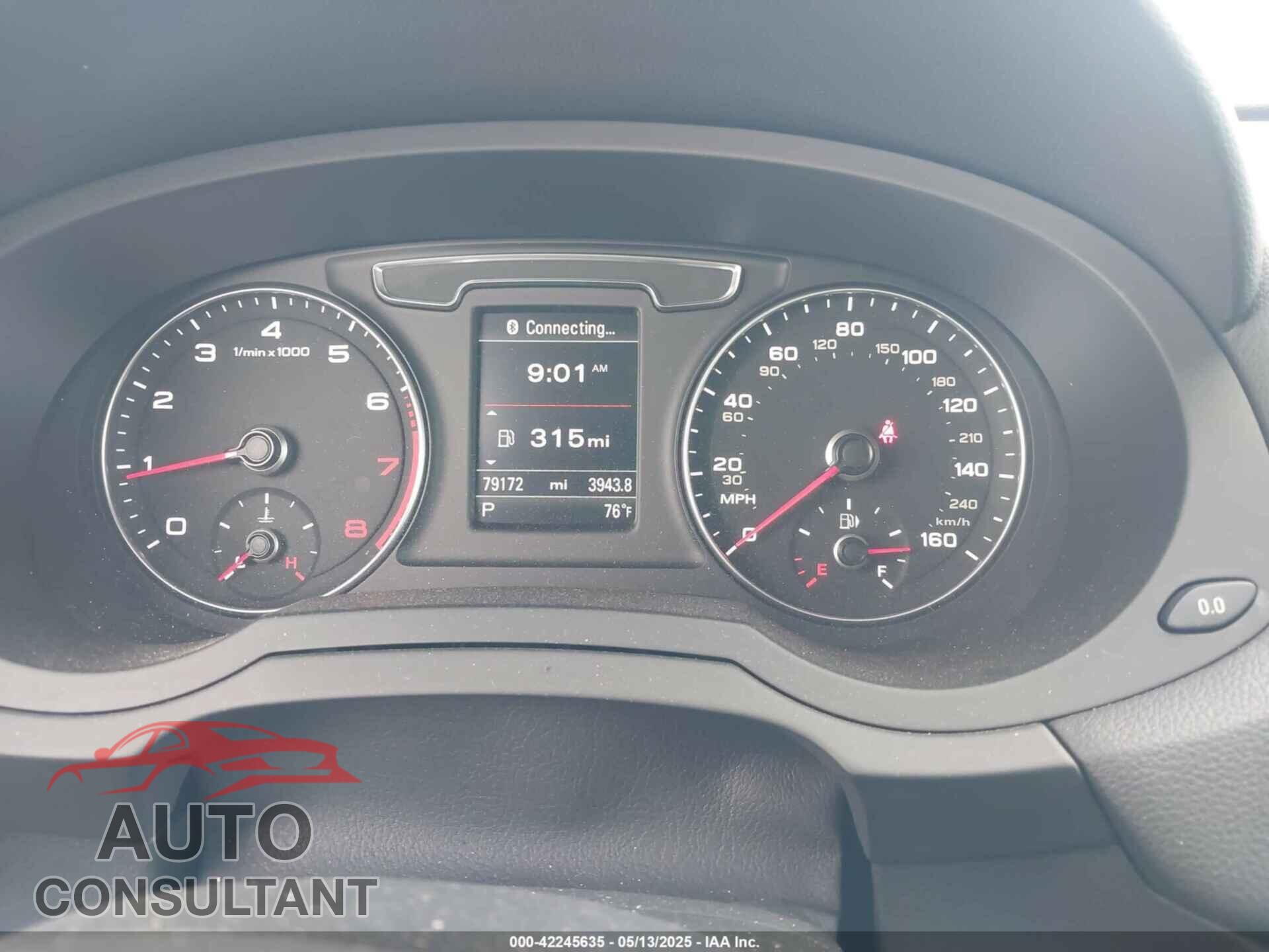 AUDI Q3 2017 - WA1GCCFS9HR001987