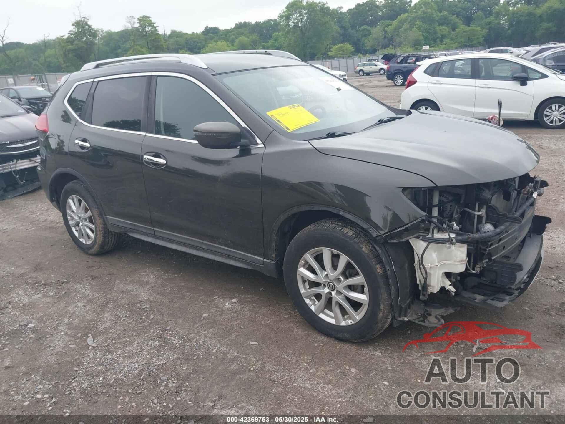 NISSAN ROGUE 2017 - KNMAT2MV1HP586899