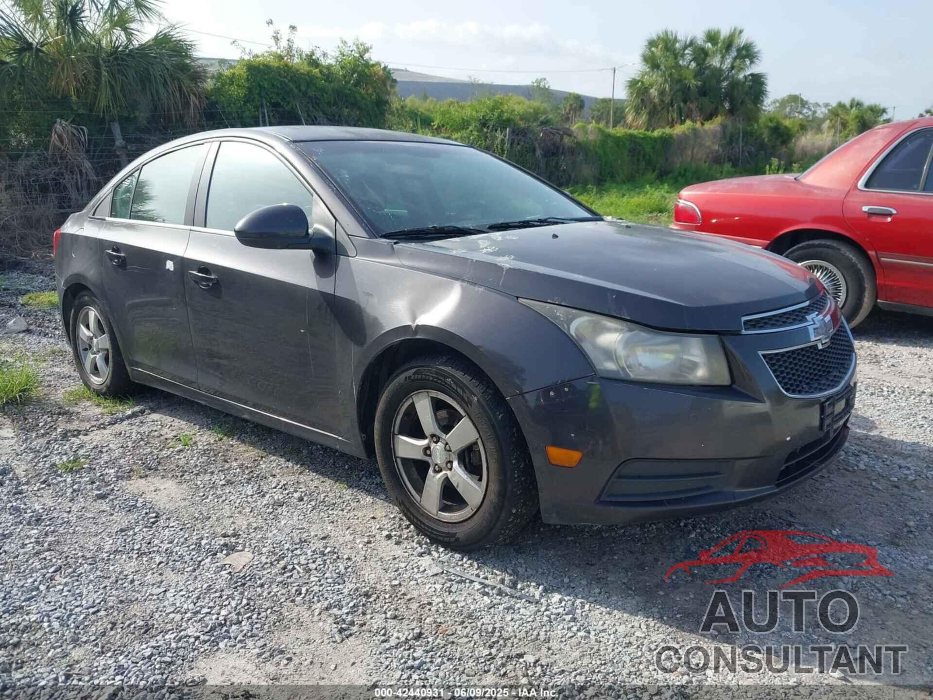 CHEVROLET CRUZE 2014 - 1G1PC5SB8E7303536