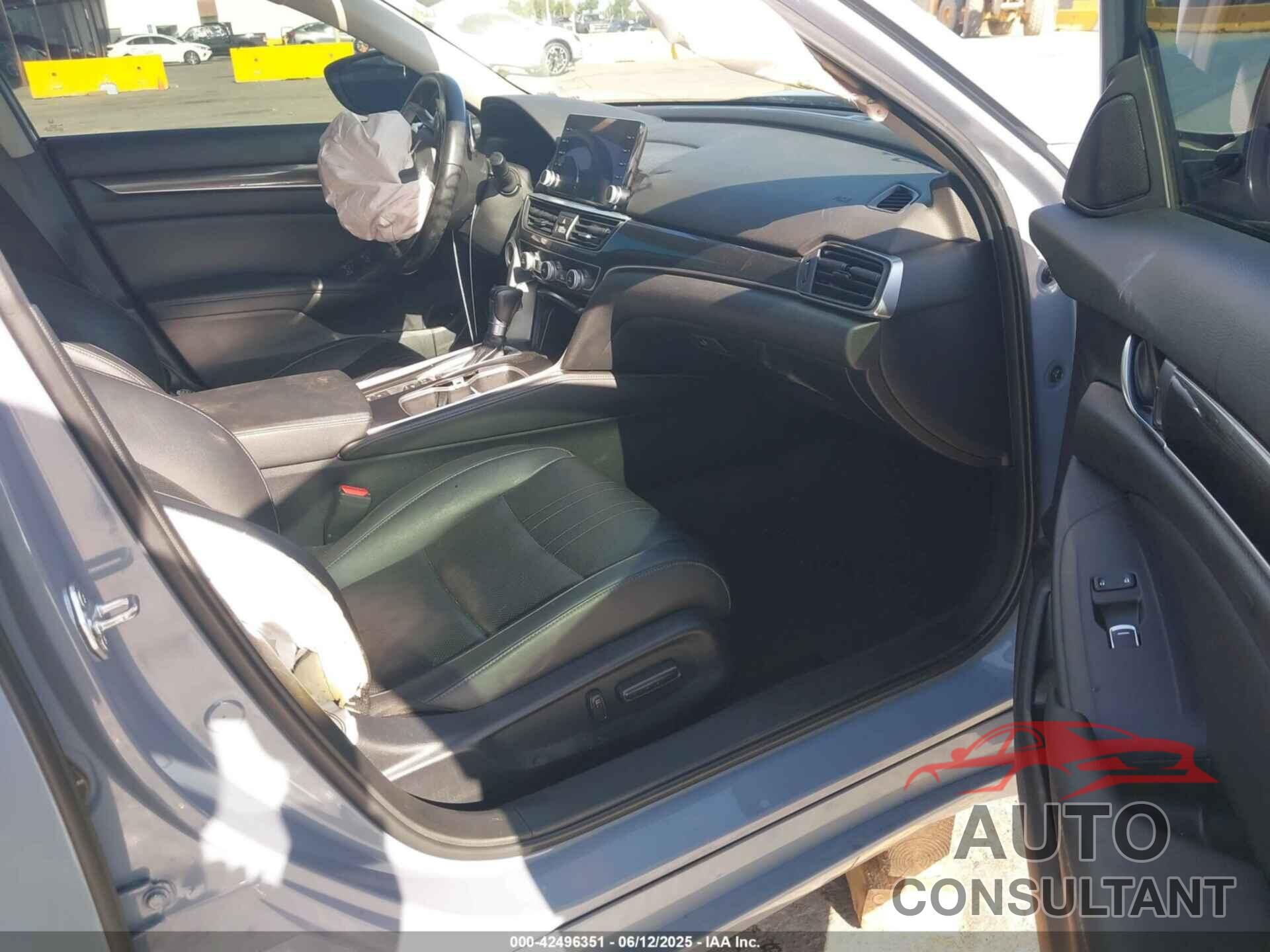 HONDA ACCORD 2022 - 1HGCV1F43NA067564