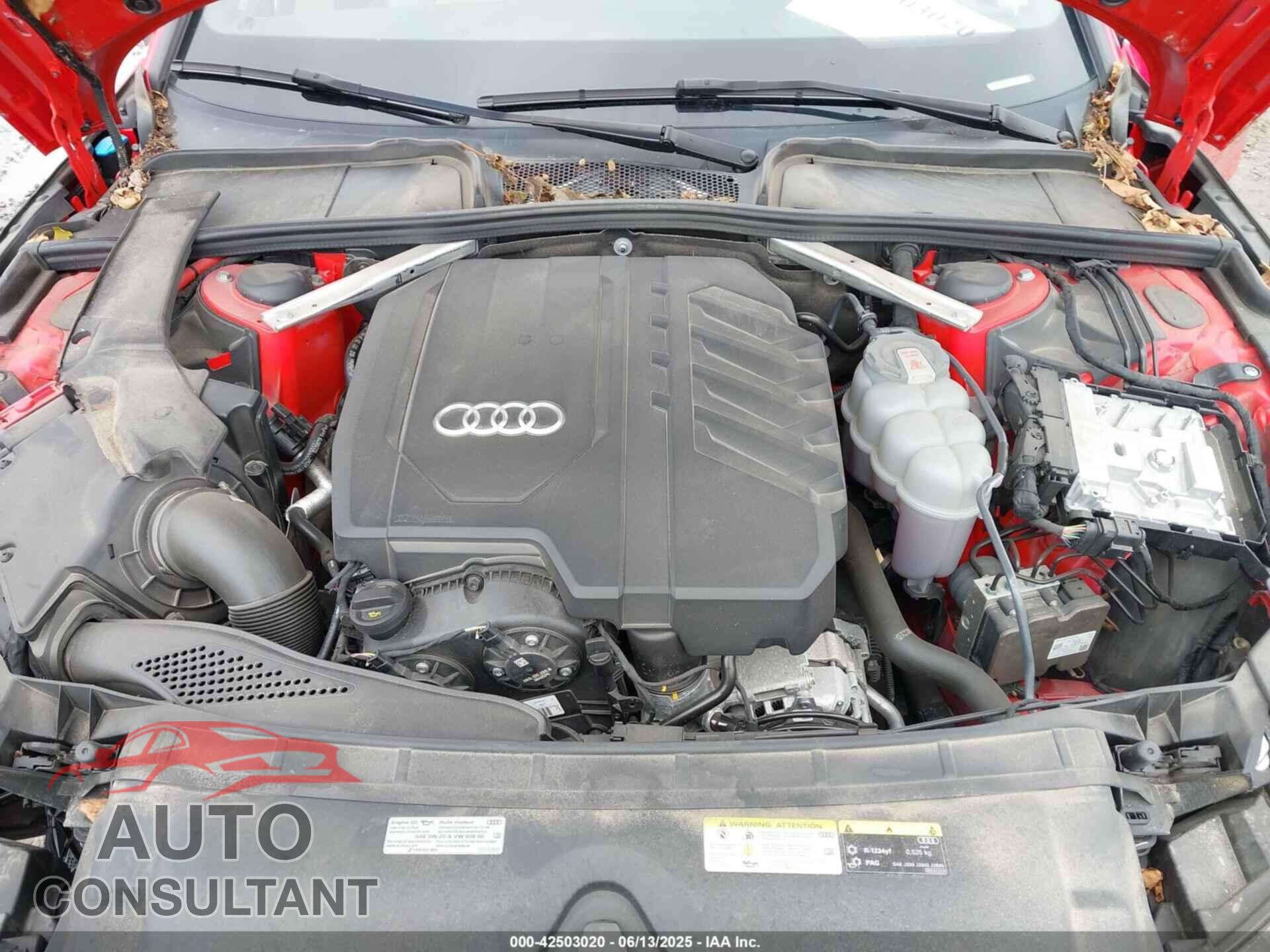 AUDI A4 2021 - WAUDAAF4XMA013043
