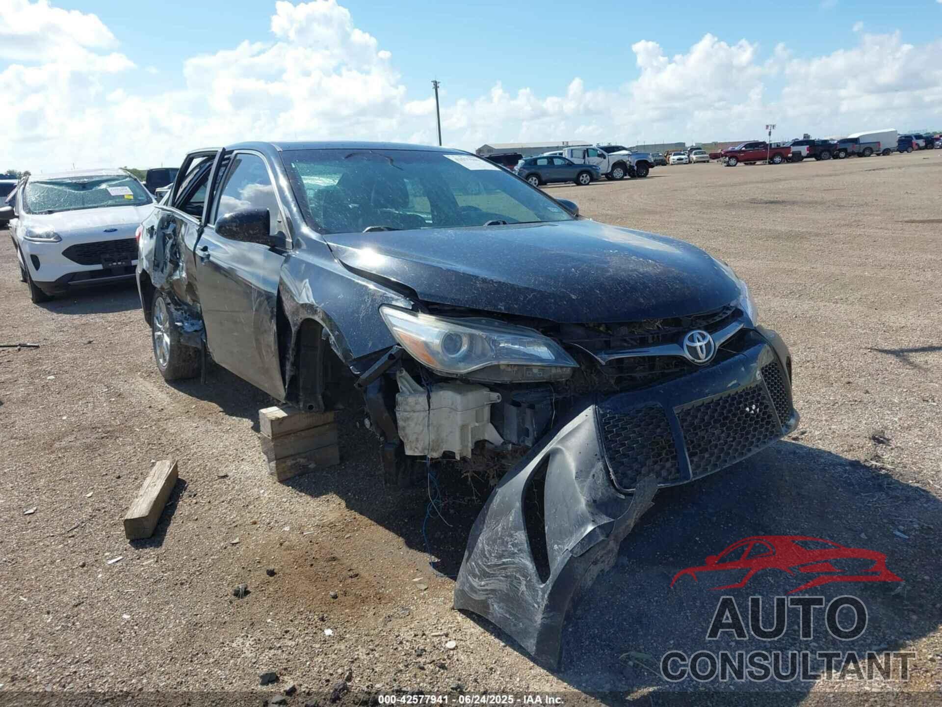 TOYOTA CAMRY 2015 - 4T1BF1FK0FU972314