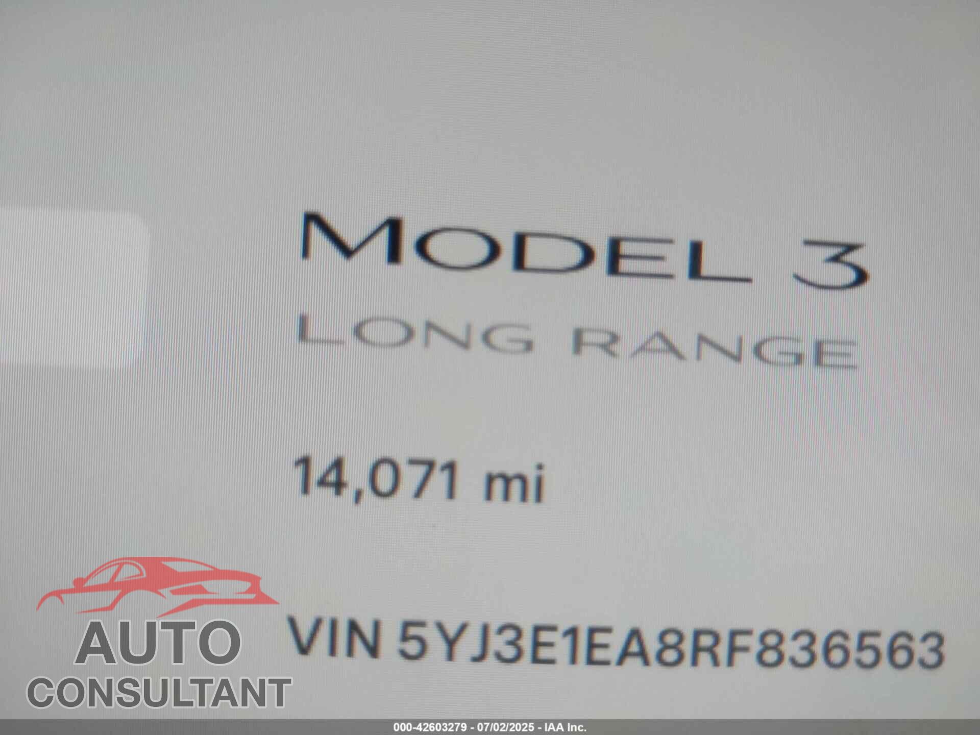 TESLA MODEL 3 2024 - 5YJ3E1EA8RF836563