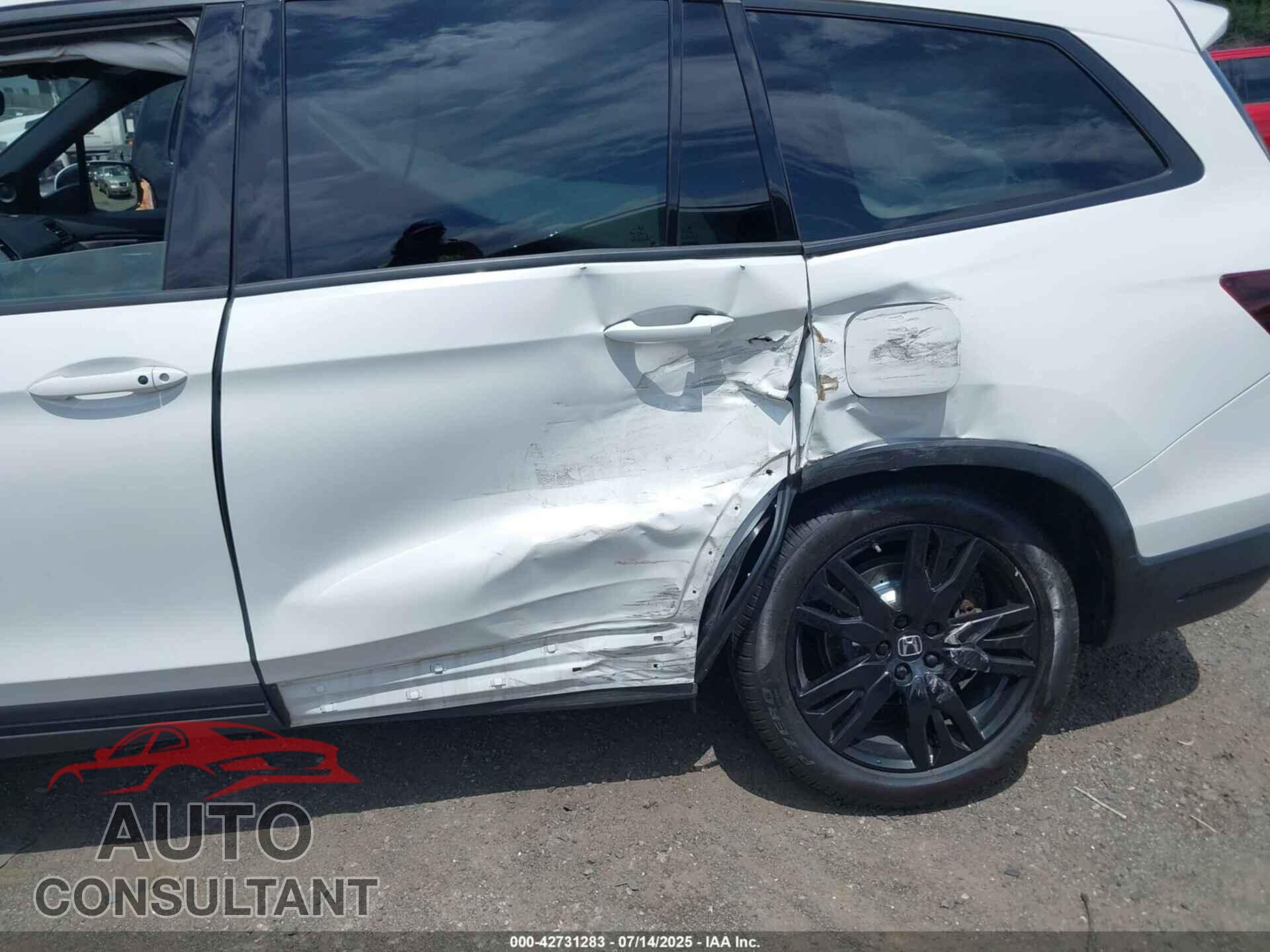 HONDA PILOT 2021 - 5FNYF6H74MB061770