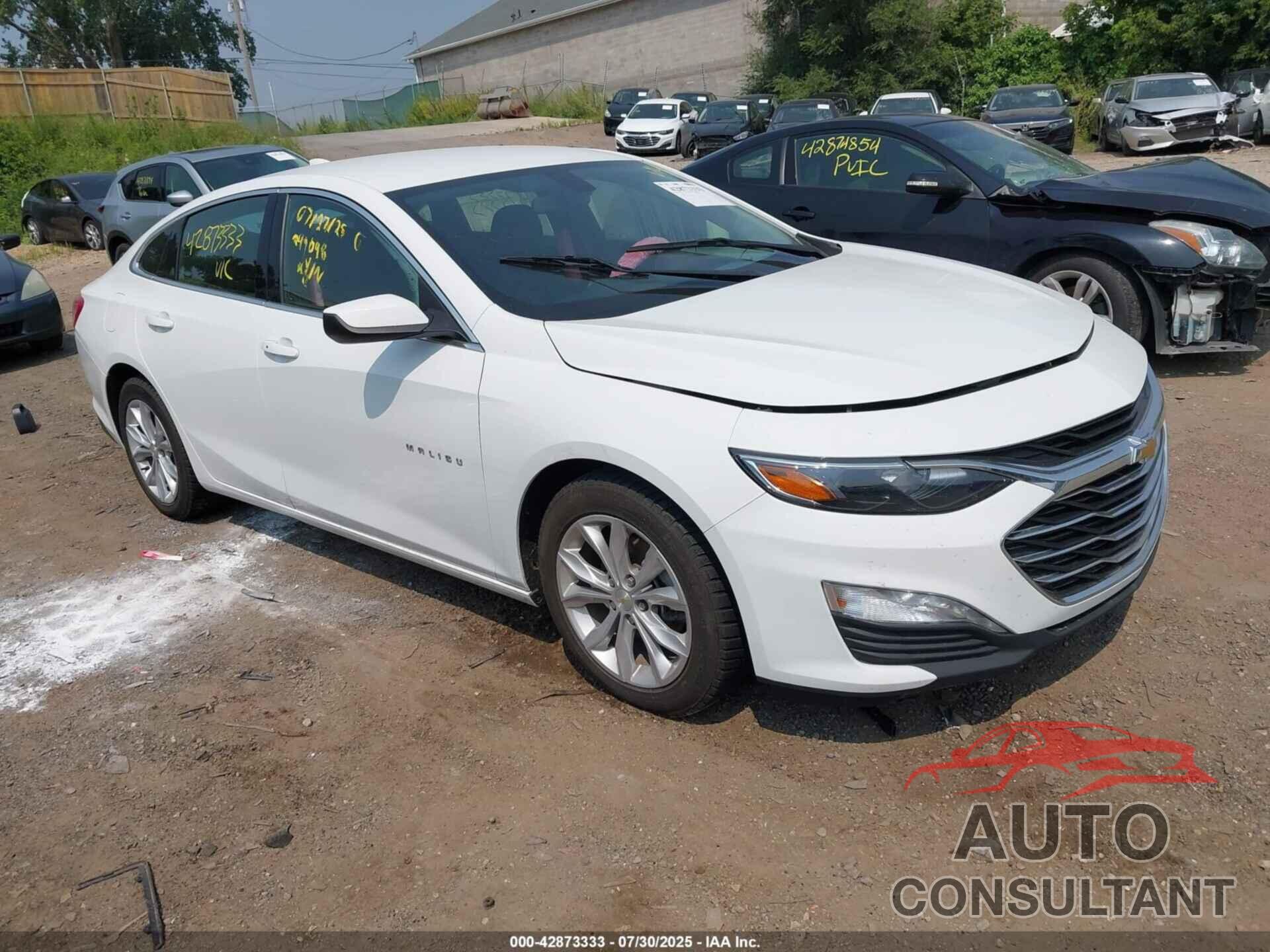 CHEVROLET MALIBU 2022 - 1G1ZD5STXNF183159