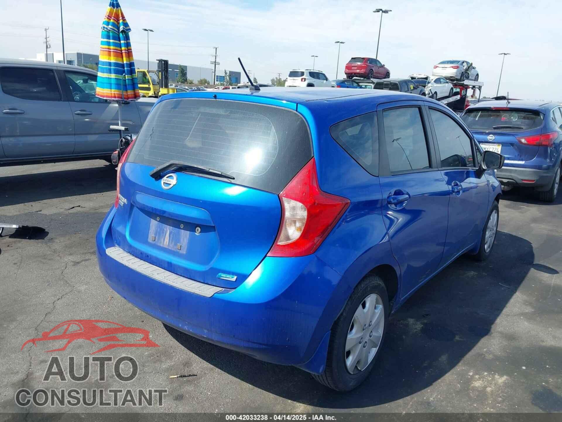 NISSAN VERSA NOTE 2015 - 3N1CE2CP2FL448970