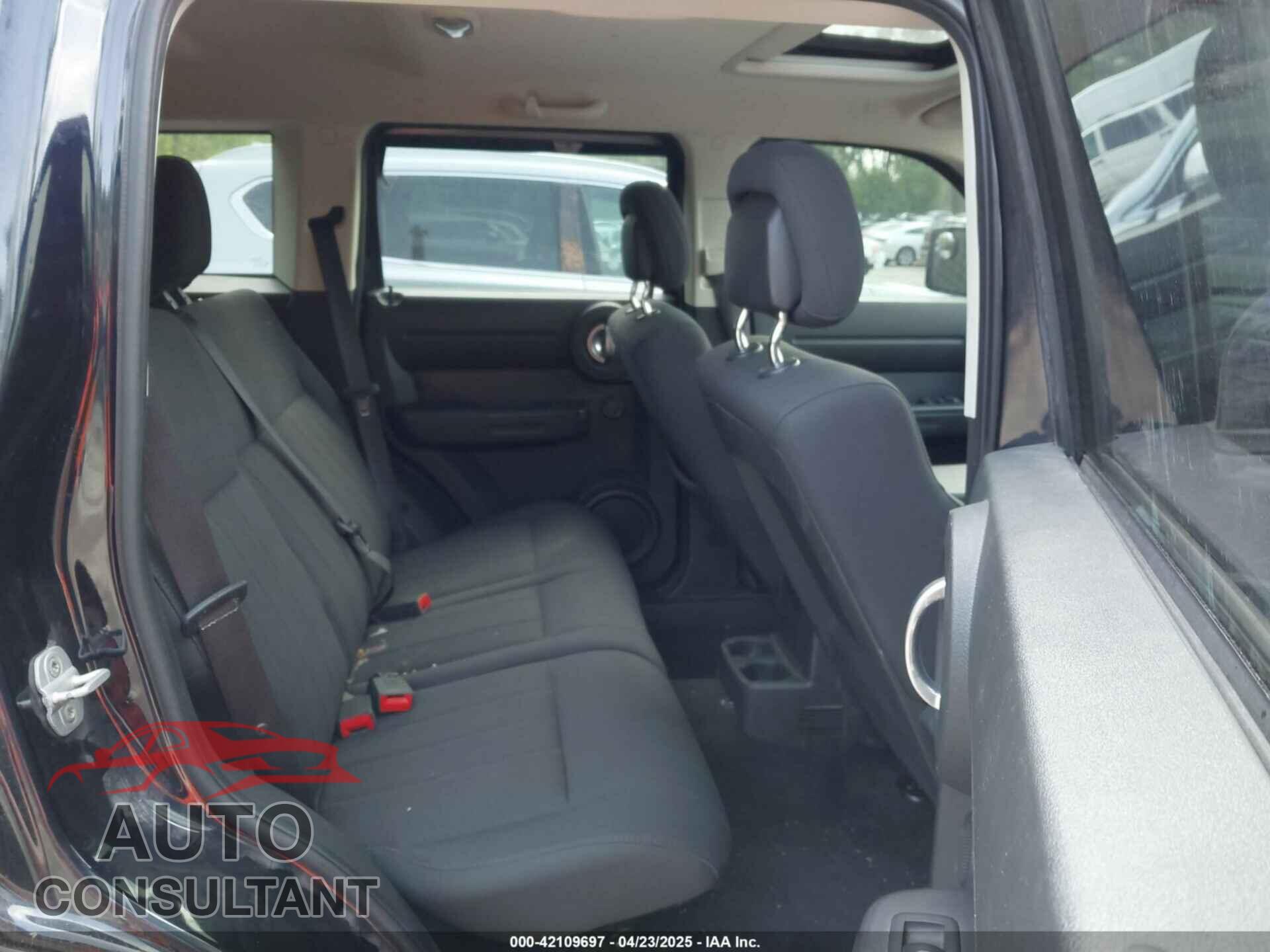 DODGE NITRO 2011 - 1D4PU4GX2BW514237