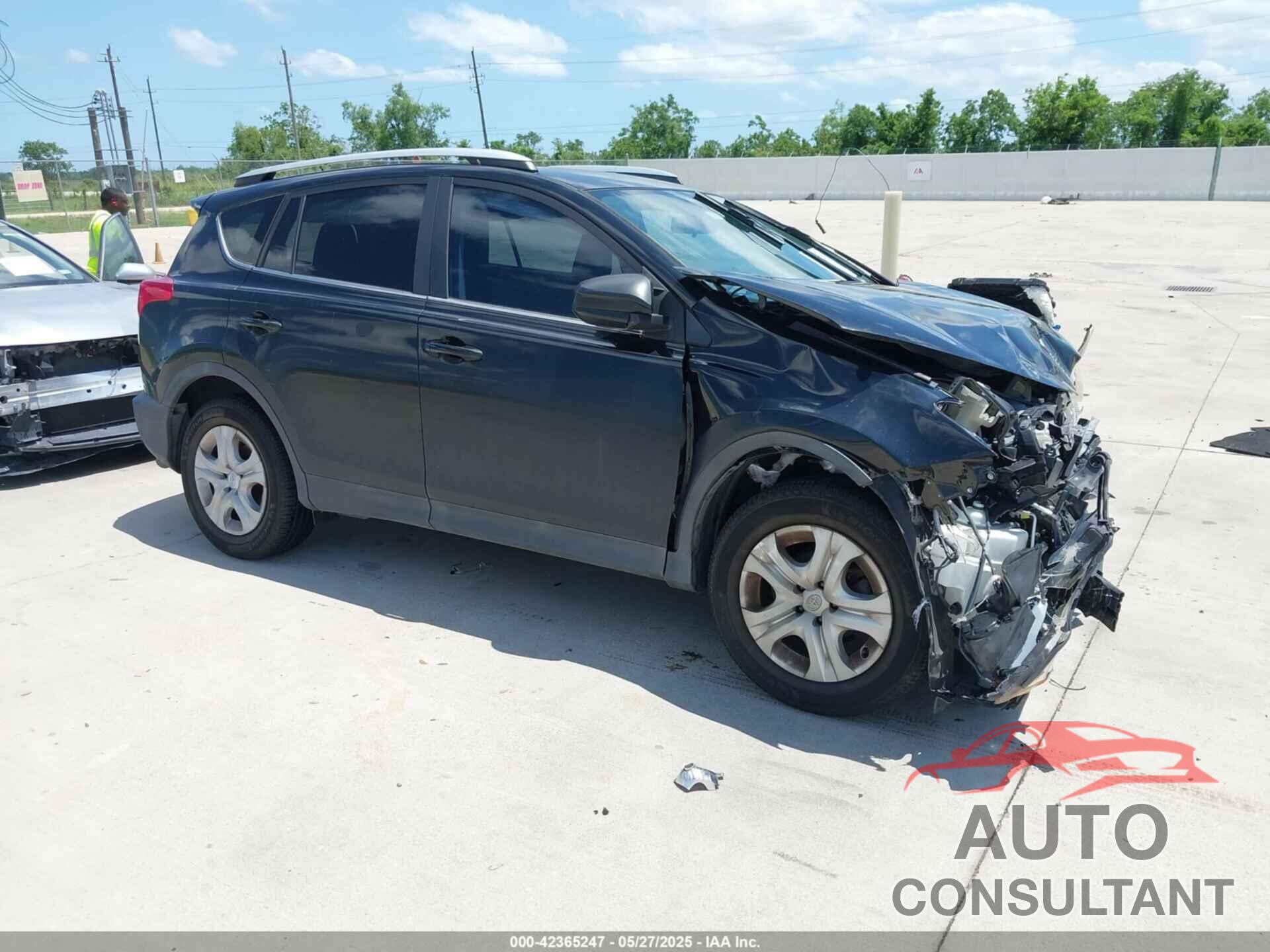TOYOTA RAV4 2015 - 2T3ZFREV9FW231580