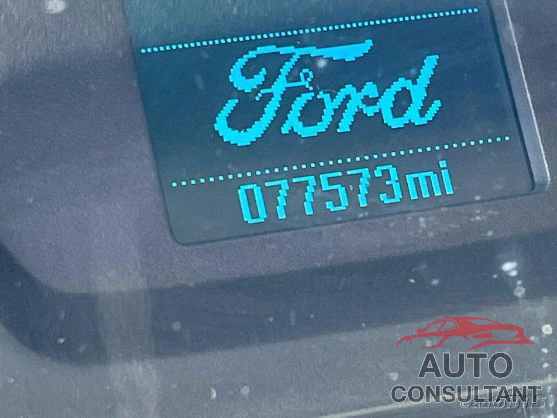 FORD TRANSIT 2018 - 1FTYR1YM8JKB41085