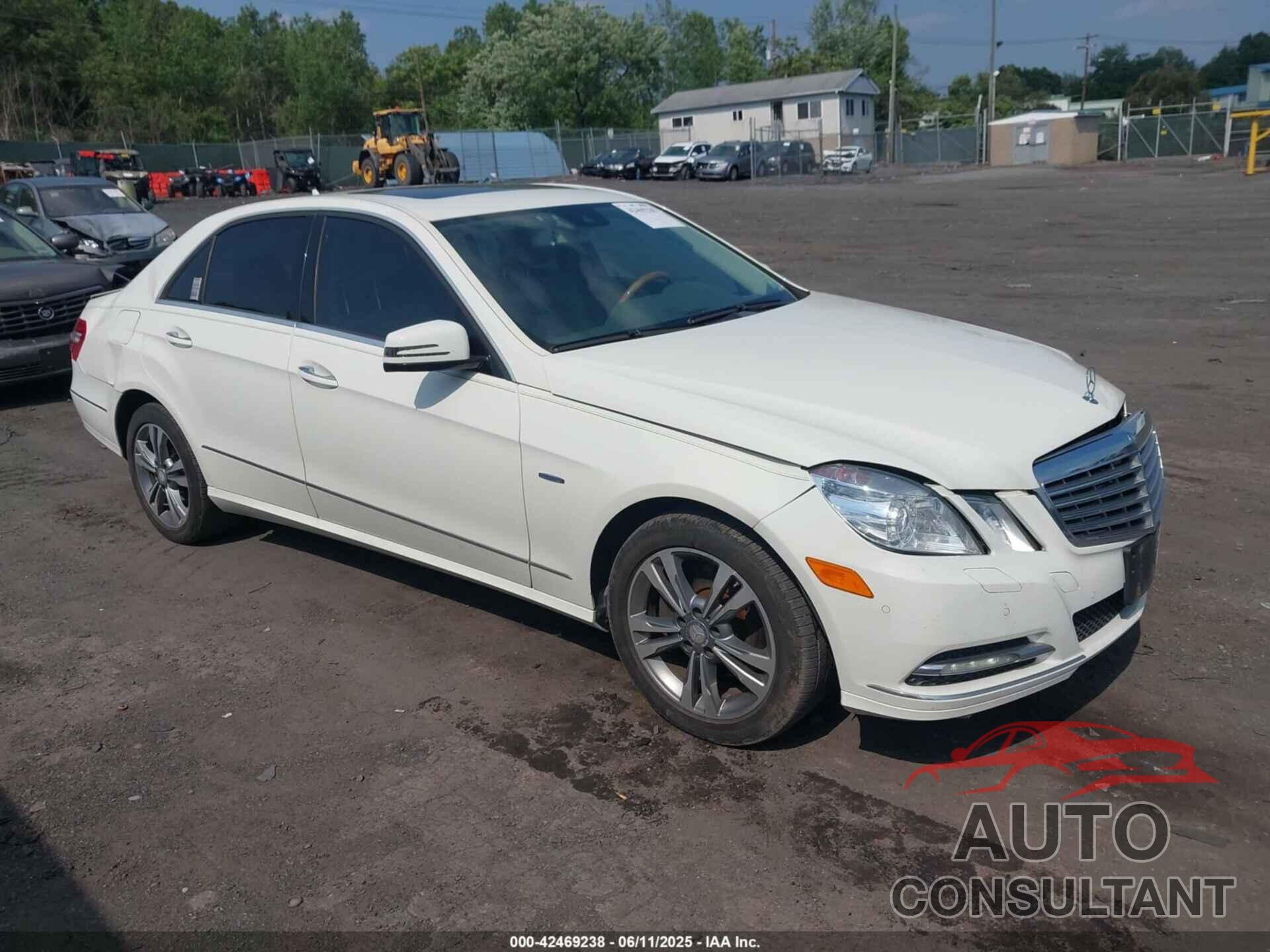 MERCEDES-BENZ E 350 2012 - WDDHF5KBXCA529182
