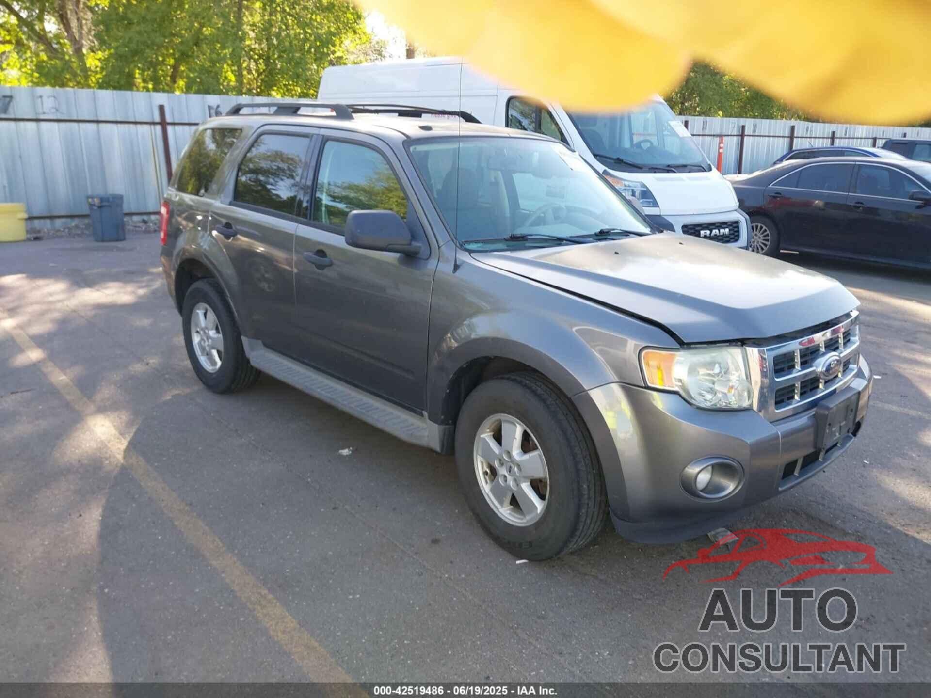 FORD ESCAPE 2009 - 1FMCU03G89KA53827