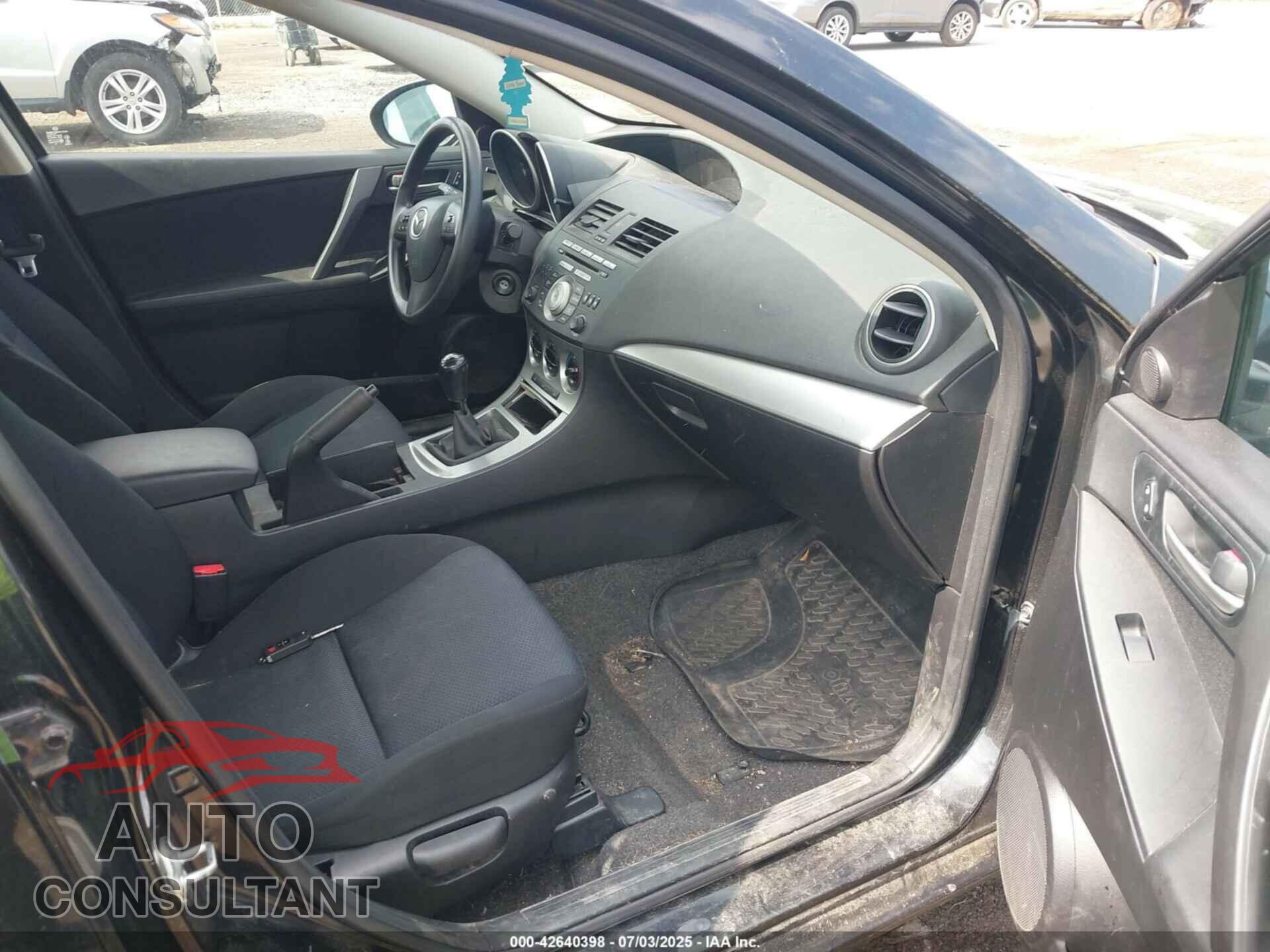 MAZDA MAZDA3 2010 - JM1BL1SG9A1319084