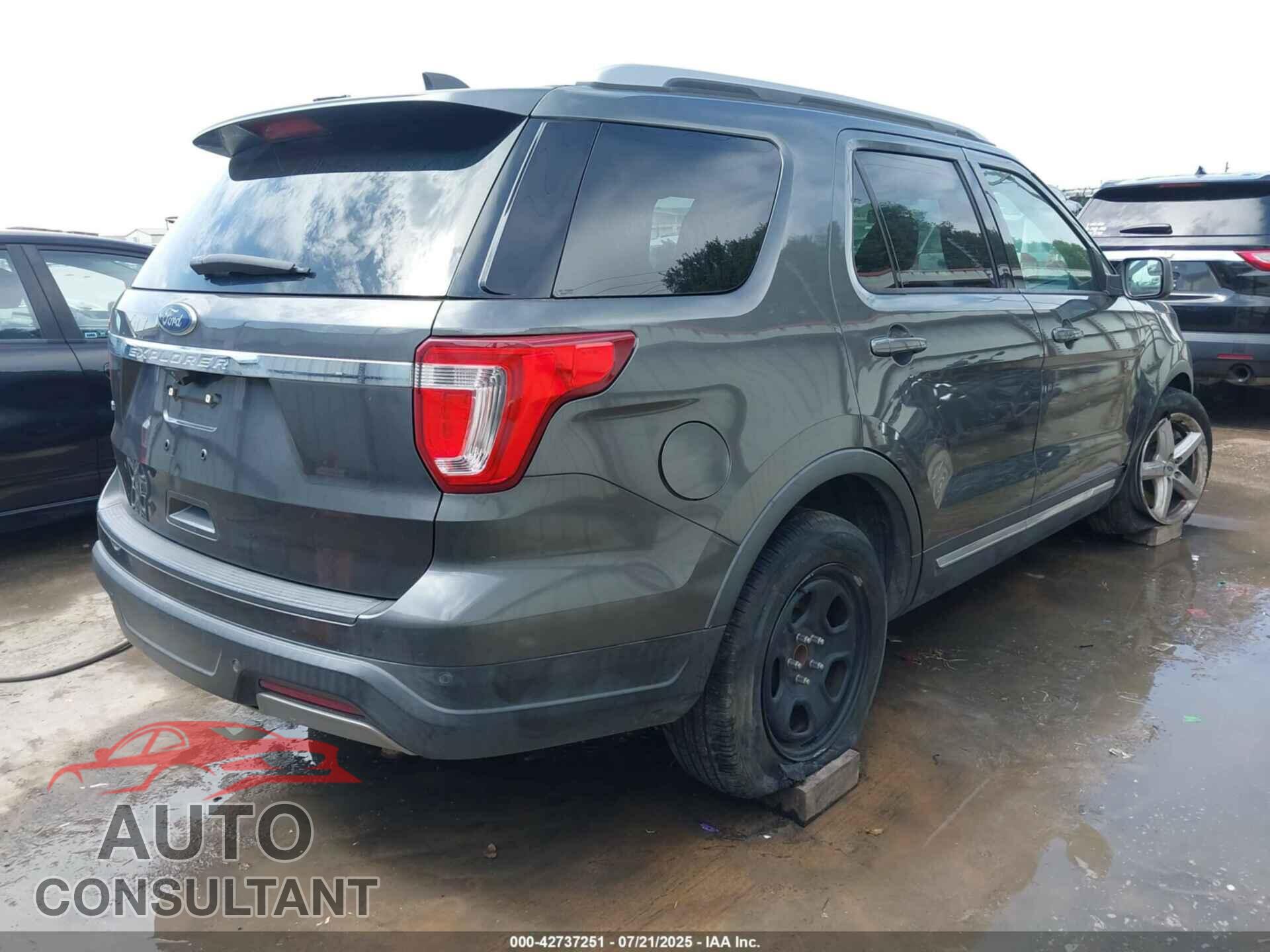FORD EXPLORER 2019 - 1FM5K7D88KGA05123