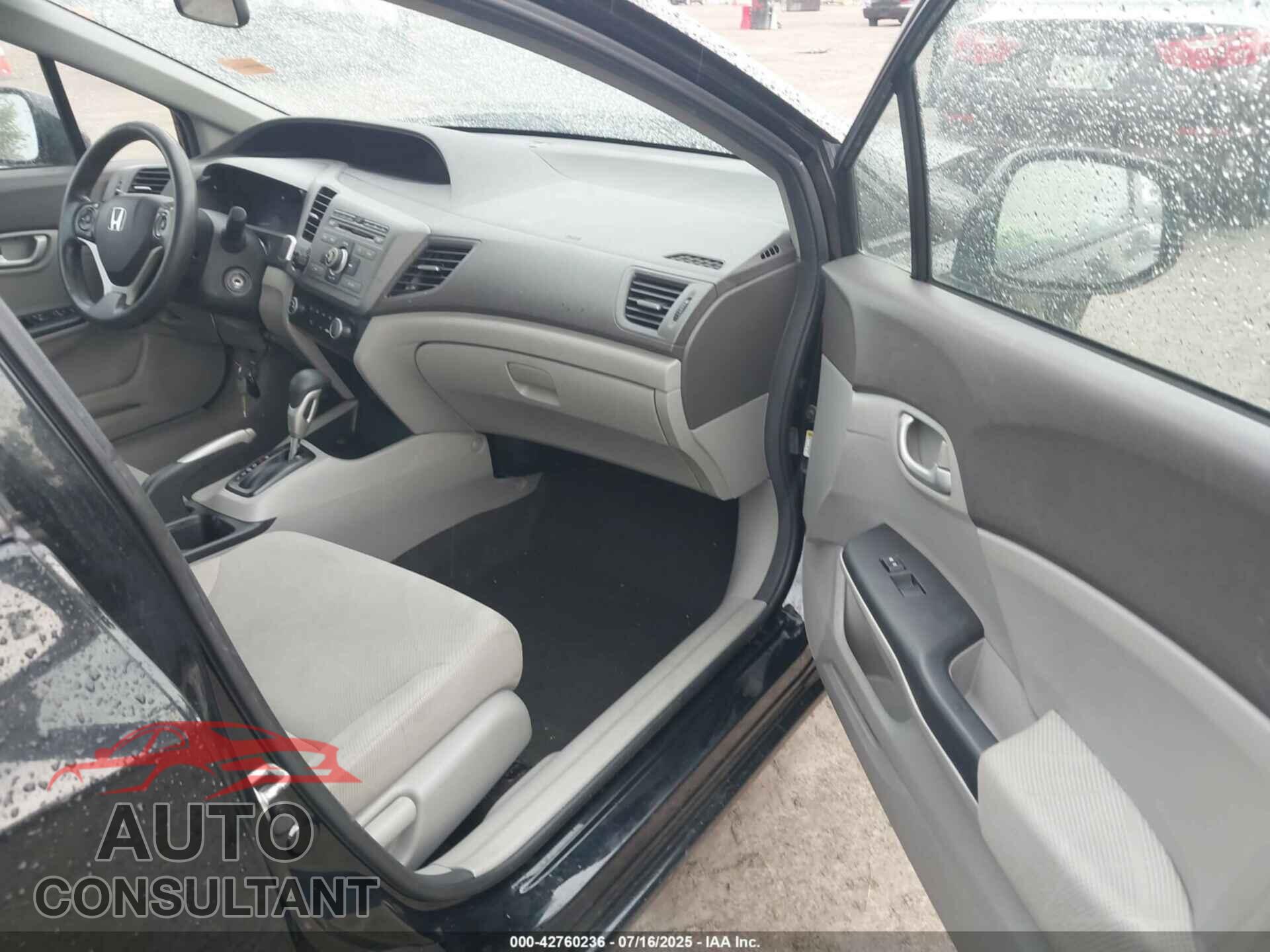 HONDA CIVIC 2012 - 19XFB2F50CE098929