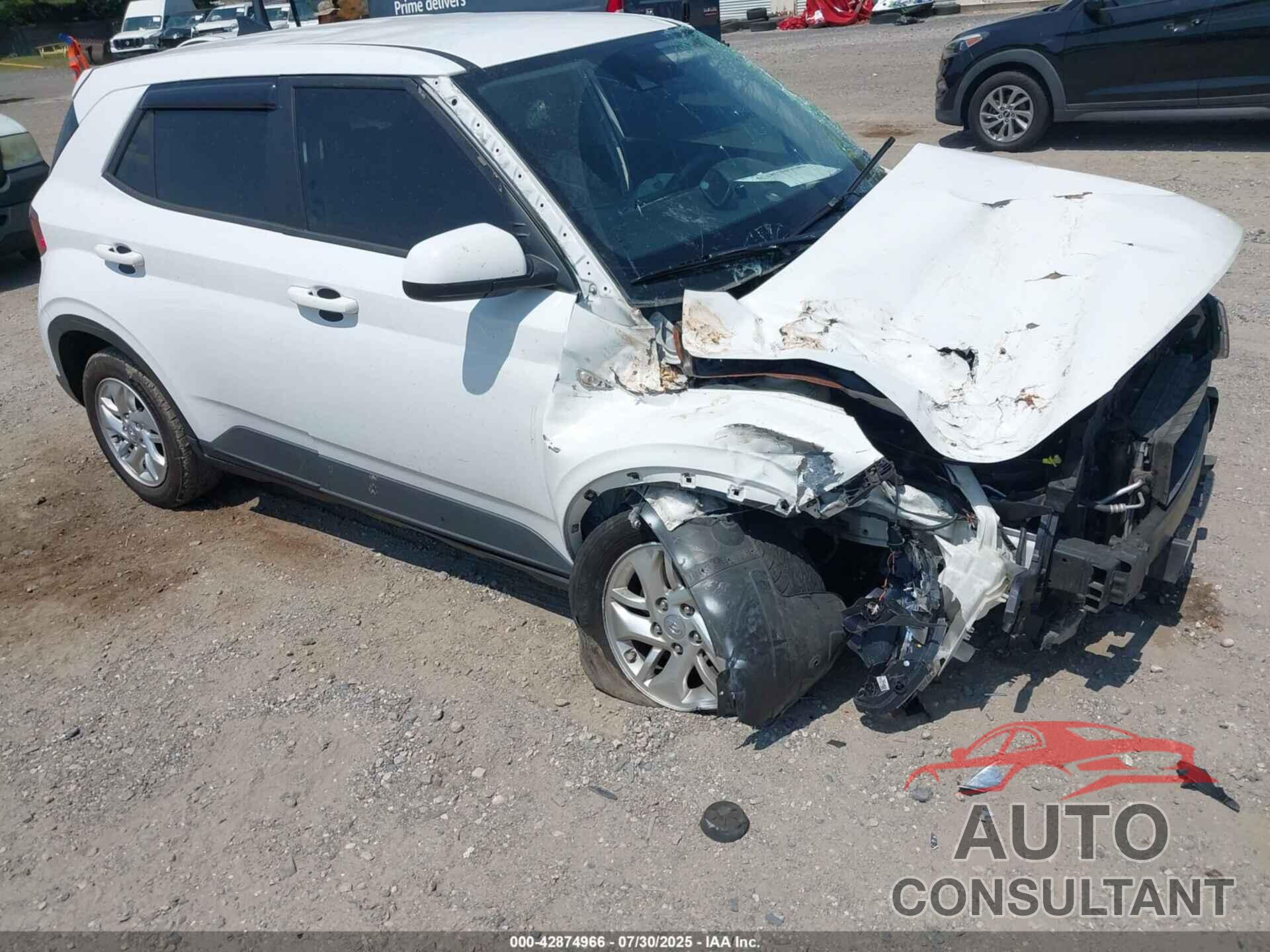 HYUNDAI VENUE 2021 - KMHRB8A39MU105638