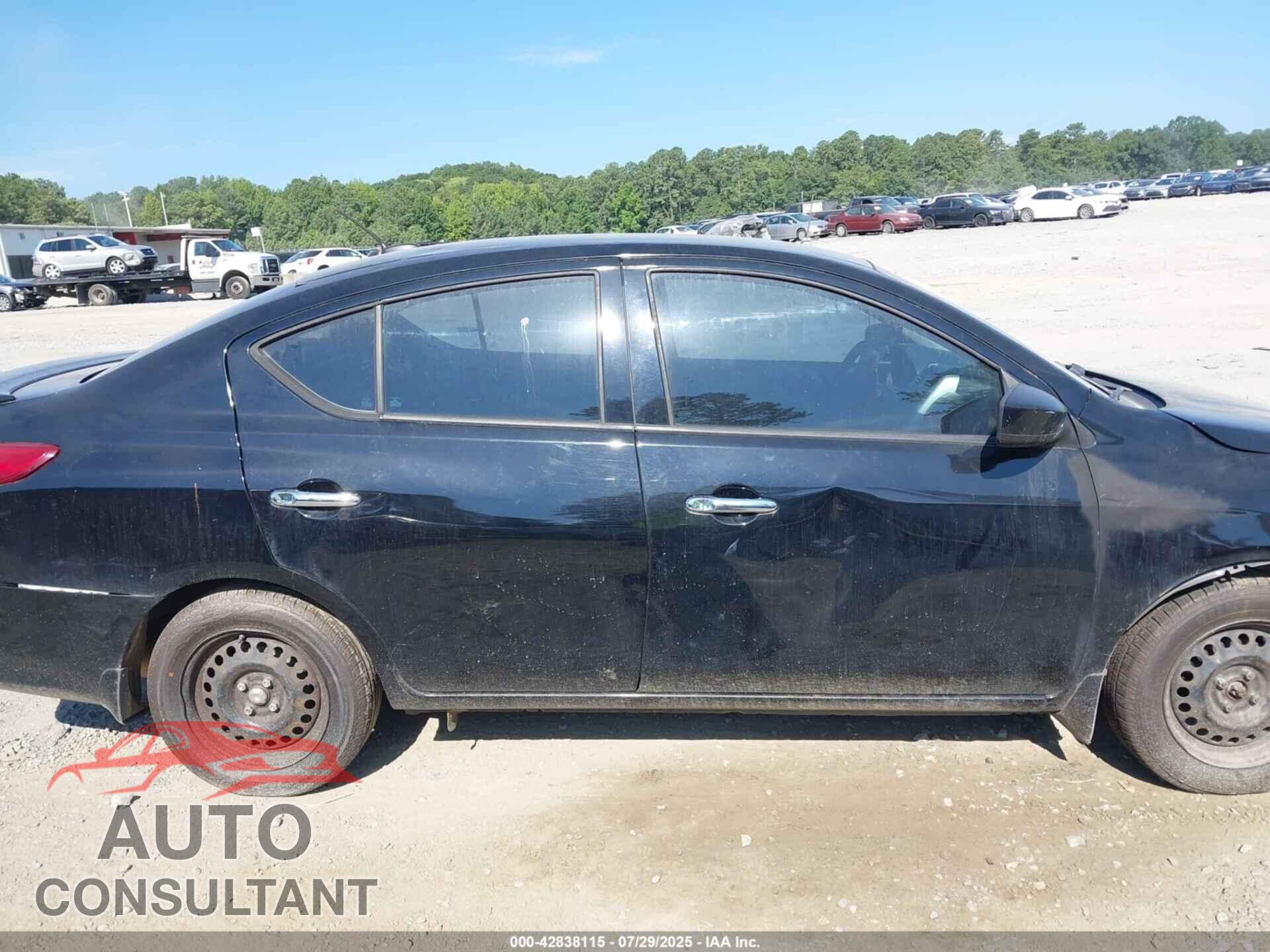 NISSAN VERSA 2016 - 3N1CN7AP7GL913101