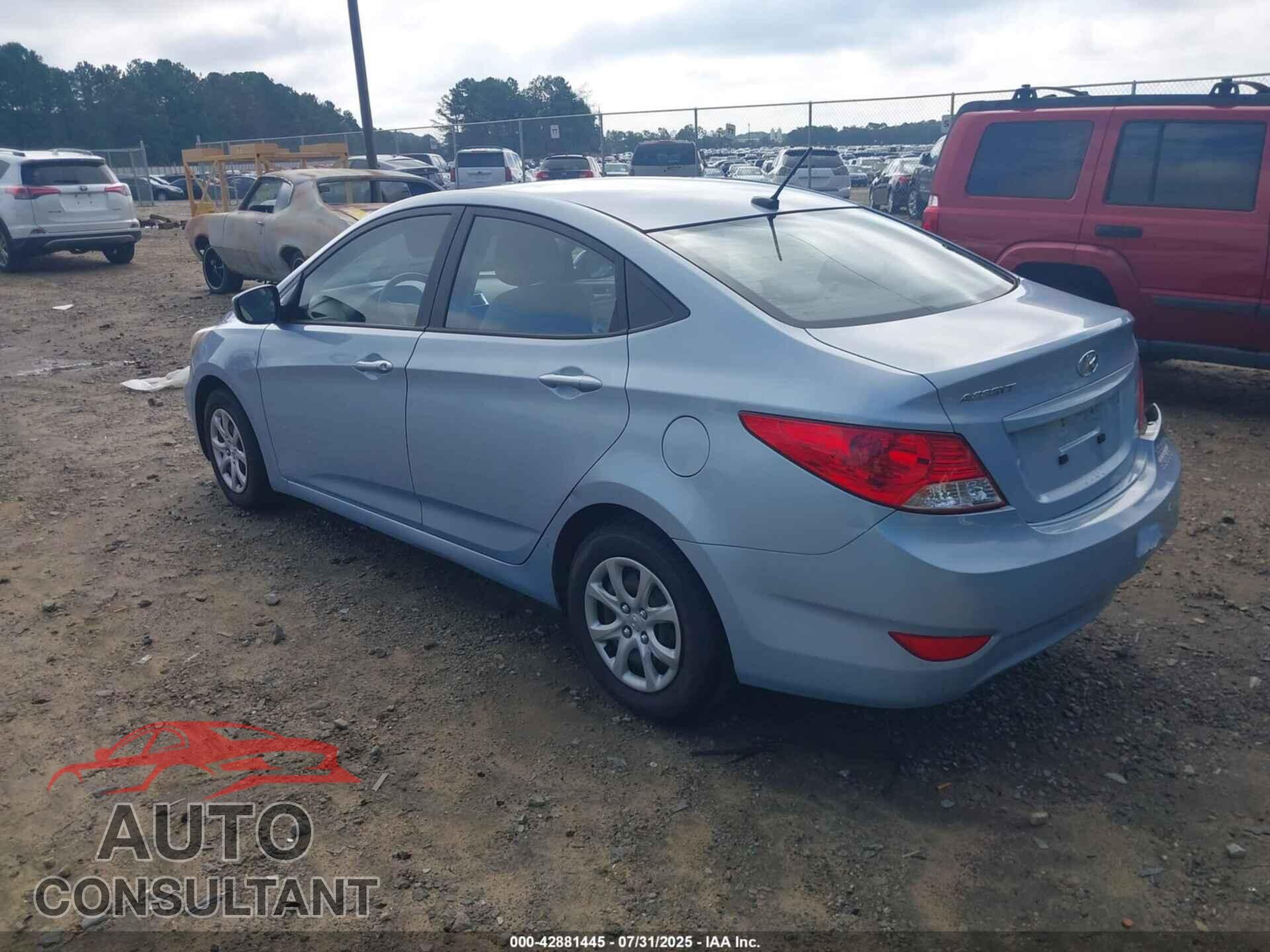 HYUNDAI ACCENT 2013 - KMHCT4AEXDU343544