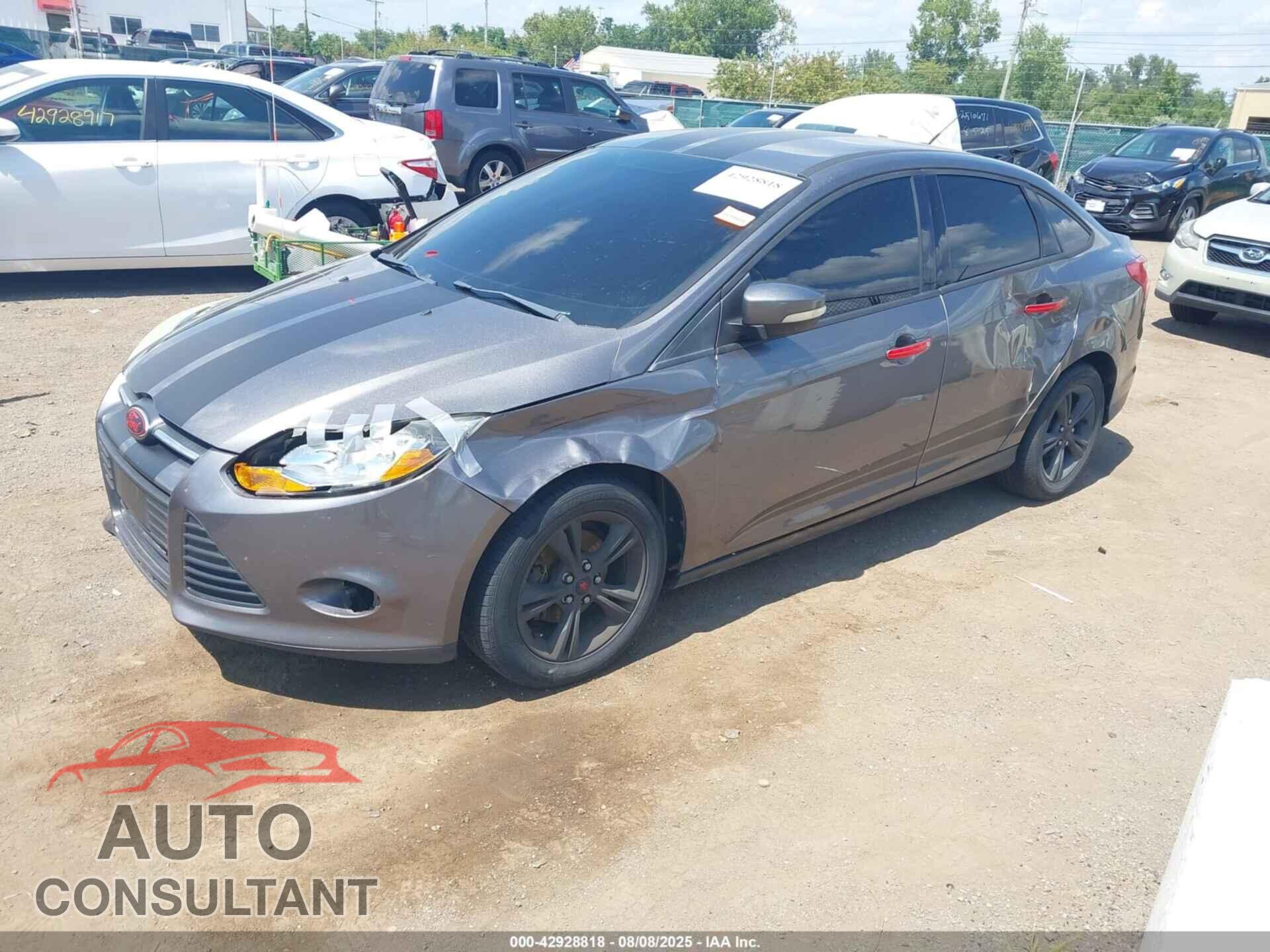 FORD FOCUS 2013 - 1FADP3F28DL317283