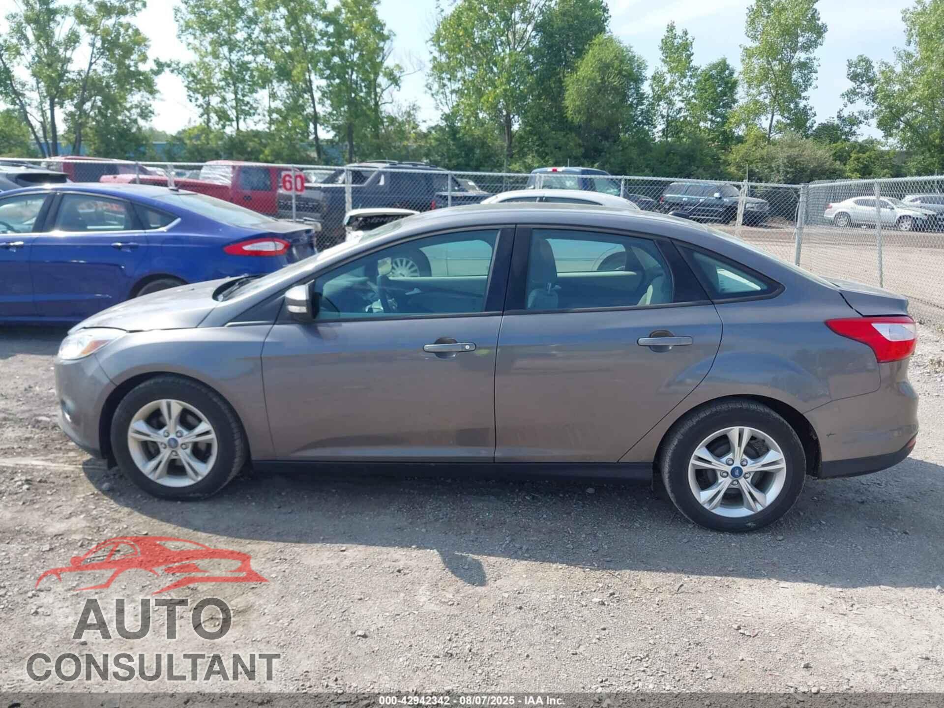 FORD FOCUS 2013 - 1FADP3F22DL182799