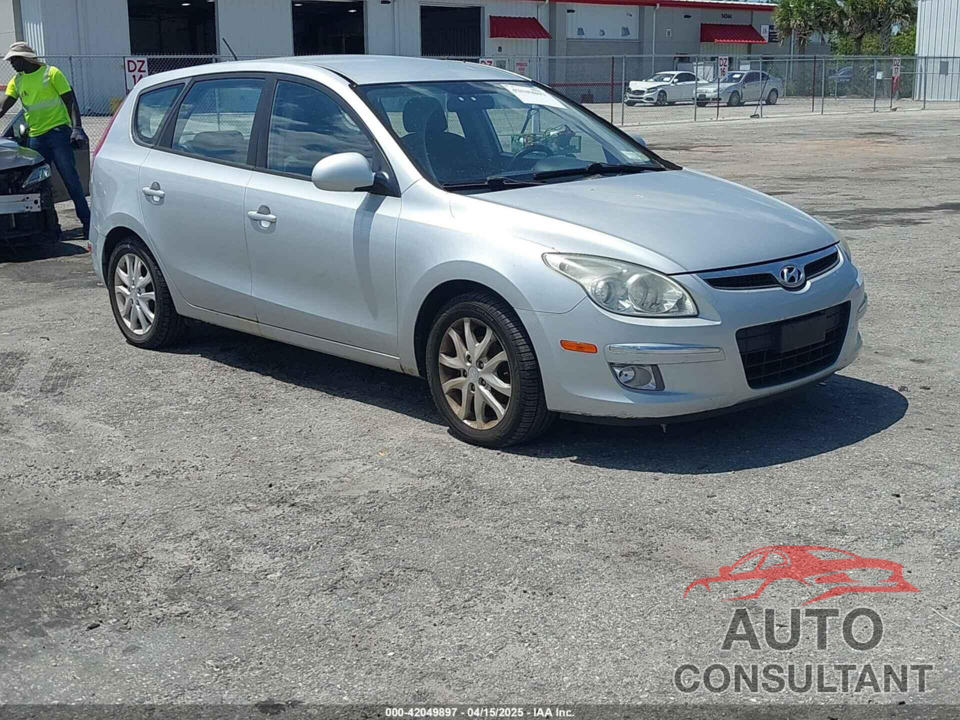 HYUNDAI ELANTRA TOURING 2009 - KMHDC86E99U035163