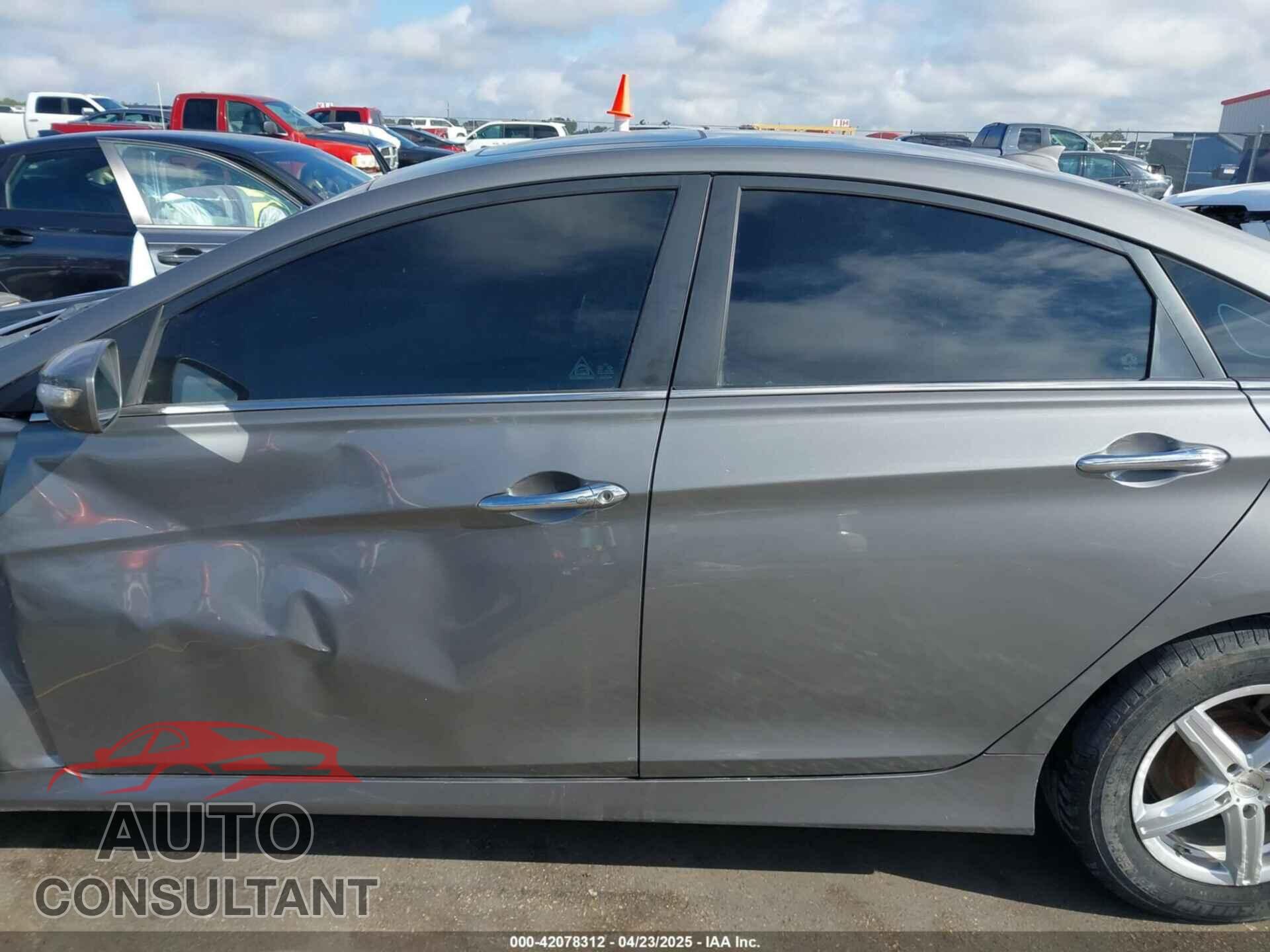 HYUNDAI SONATA 2014 - 5NPEC4AB6EH856790