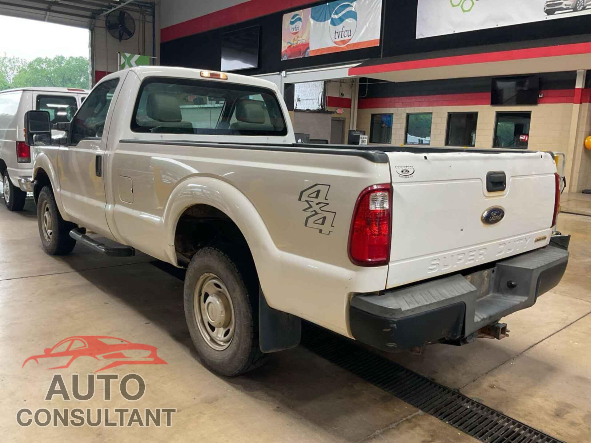 FORD F250 2013 - 1FTBF2B69DEA43782